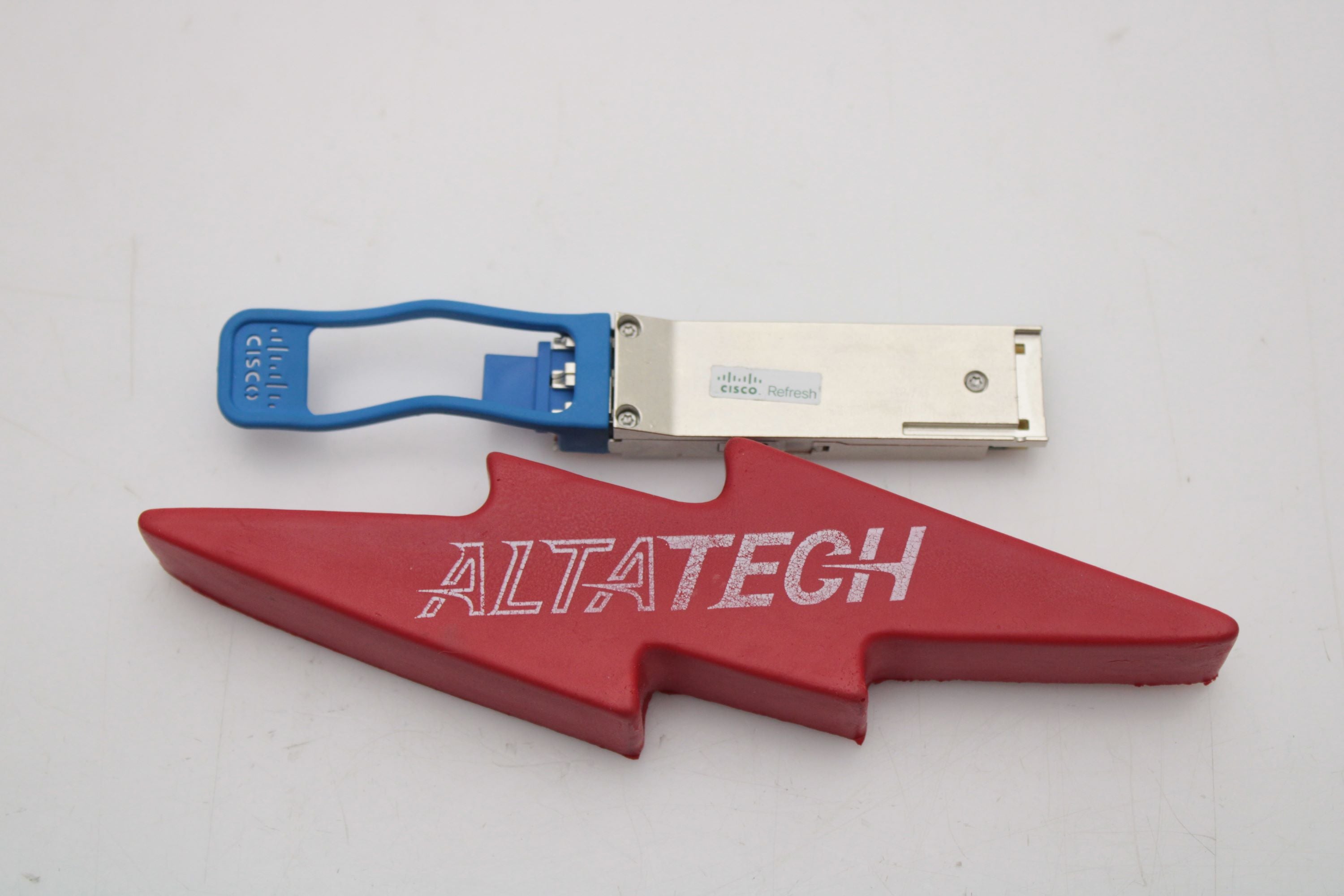 Cisco QSFP-40GE-LR4 QSFP 40GBASE-LR4 TRANSCEIVER MODULE