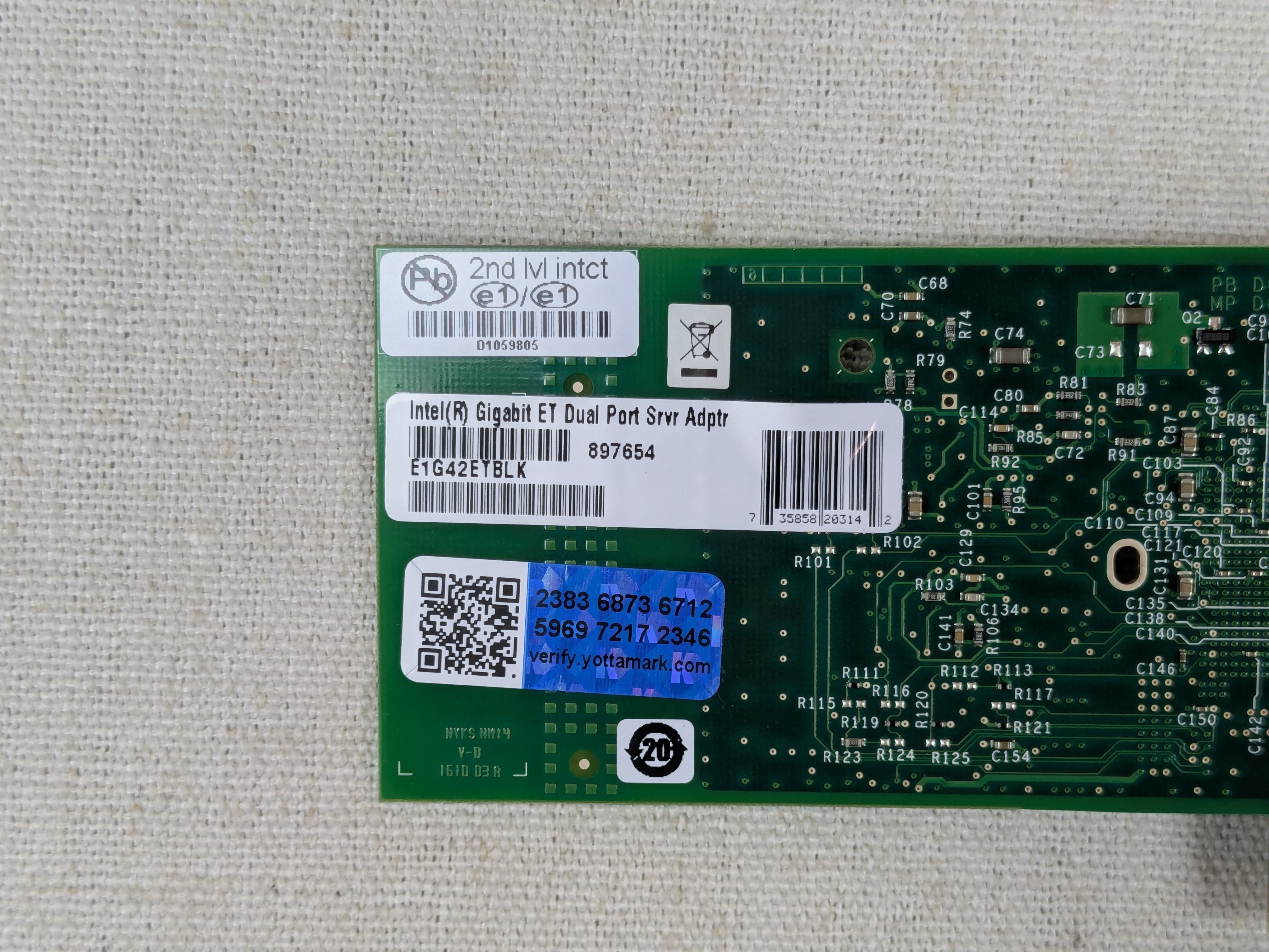 Intel E1G42ETBLK PRO1000/ET Dual Port GbE PCIe Network Adapter LP