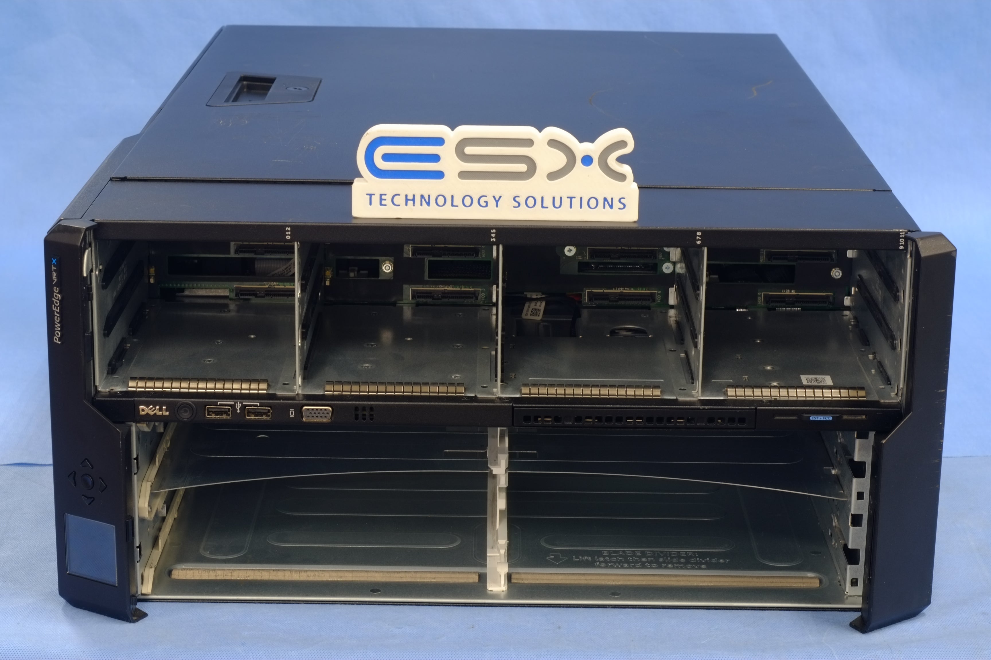 Dell PowerEdge VRTX 12x 3.5” LFF Blade Enclosure - 2x CMC, 4x 1600W PSU