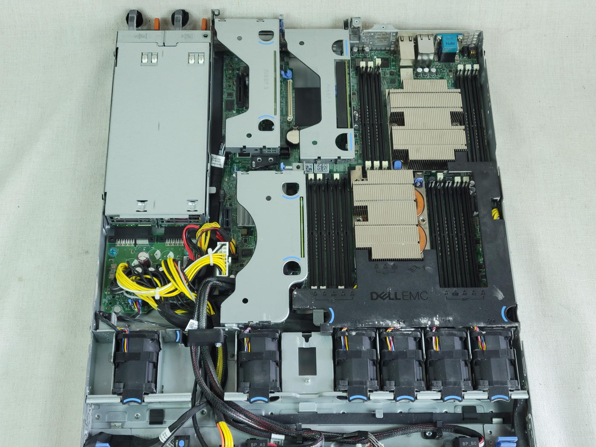 Dell PowerEdge R440 8x 2.5” 1U Server 2x 10C Silver 4210 @ 2.2GHz 256GB RAM H330