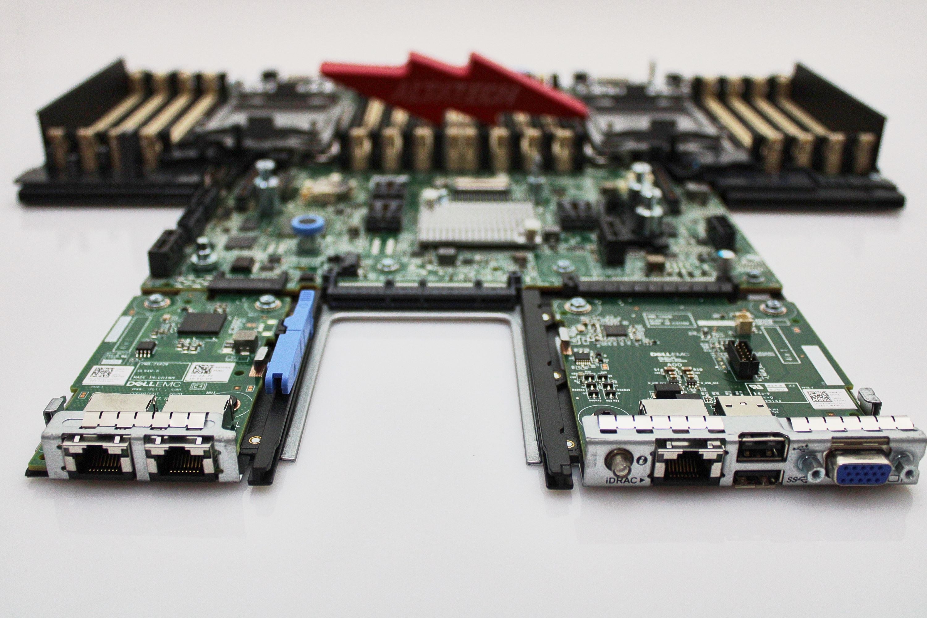Dell 1J4WF System Board, RIO, LOM R750XA, F