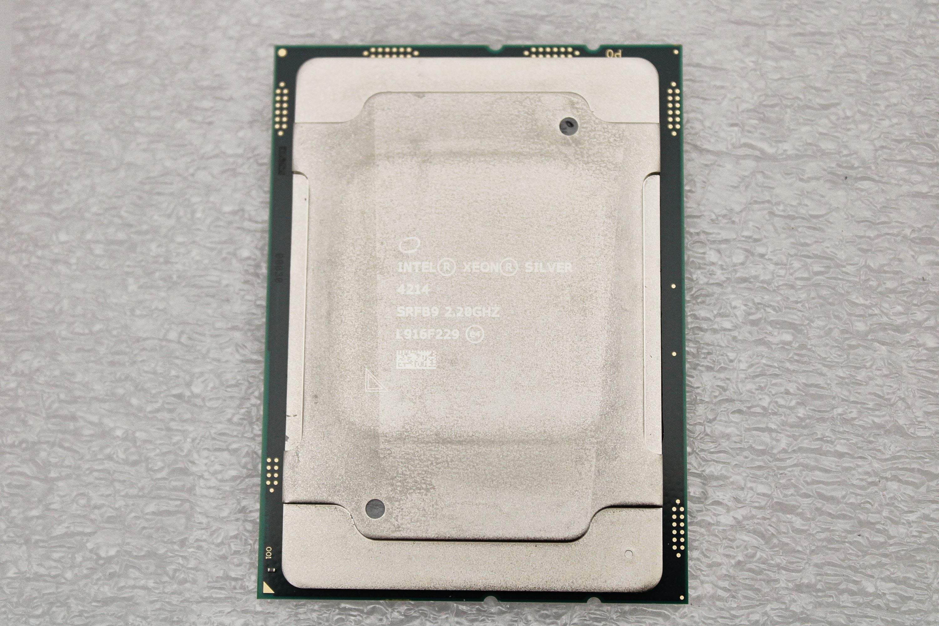 Dell SRFB9 2.2GHZ/16.5MB/85W/12C, AG 4214 2nd GEN