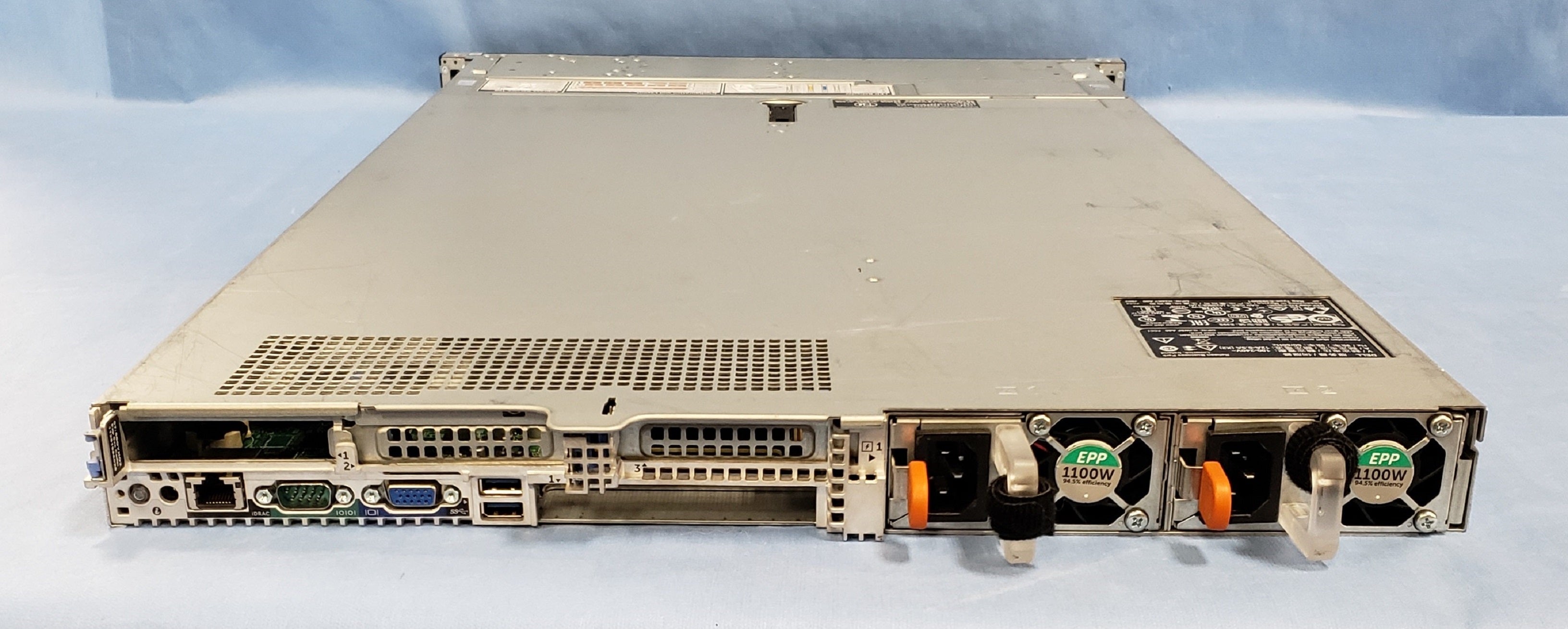 Dell PowerEdge R640 Server 2x 24C Platinum 8160M 2.1GHz 128GB RAM 2x 200GB SSD