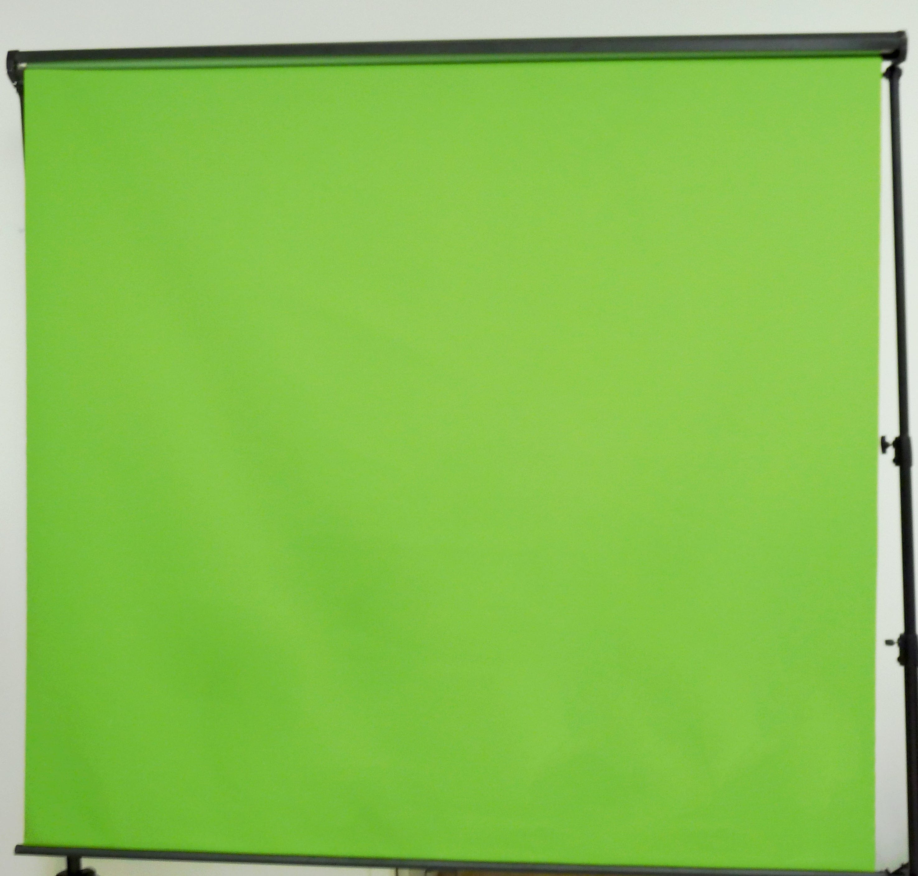 Elgato Green Screen 72x80 Inch Retractable Hanging Style