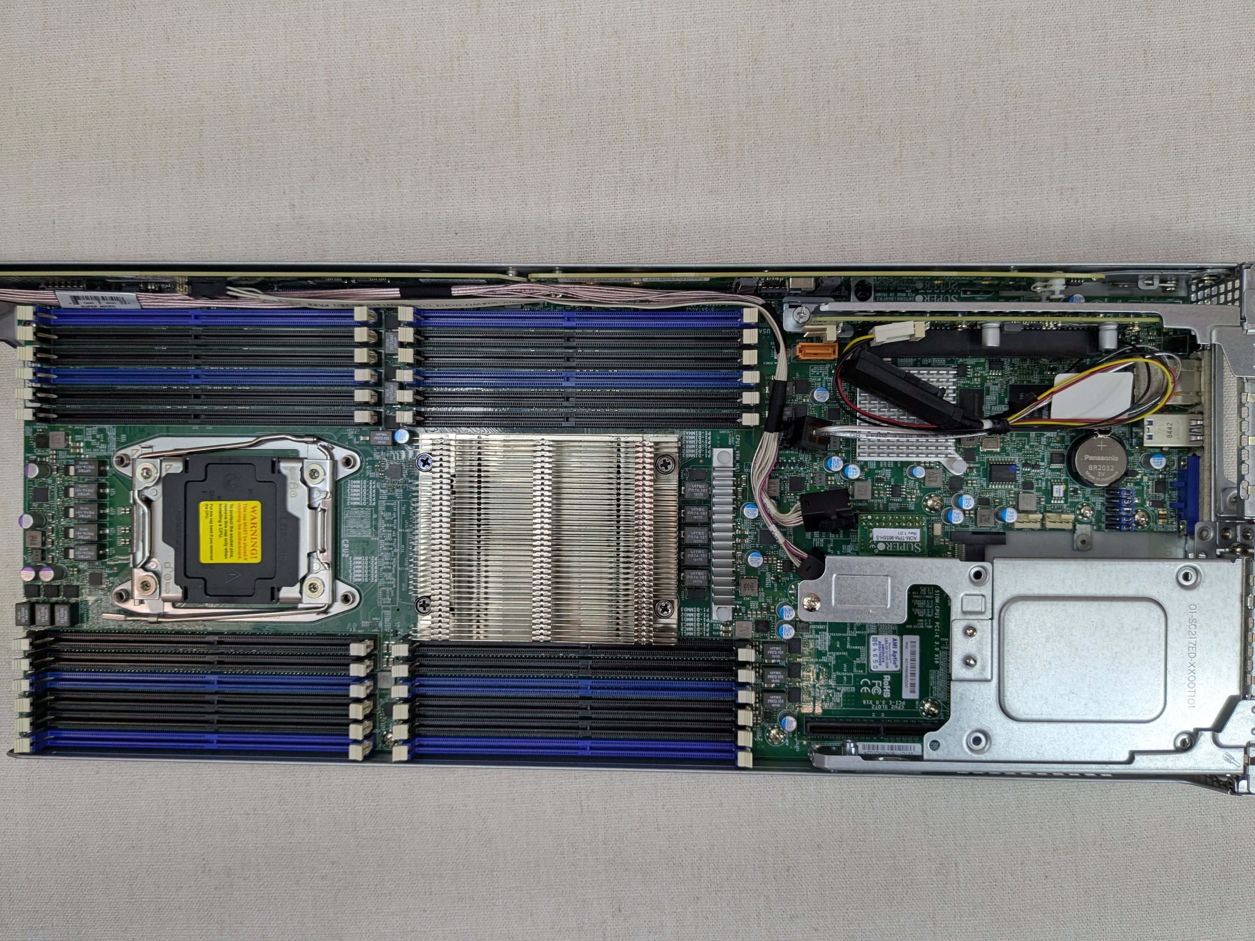 Rubrik R6408 / Supermicro 2U 12x 3.5" 4 Node CTO Server Chassis 4x X10DRT-B+