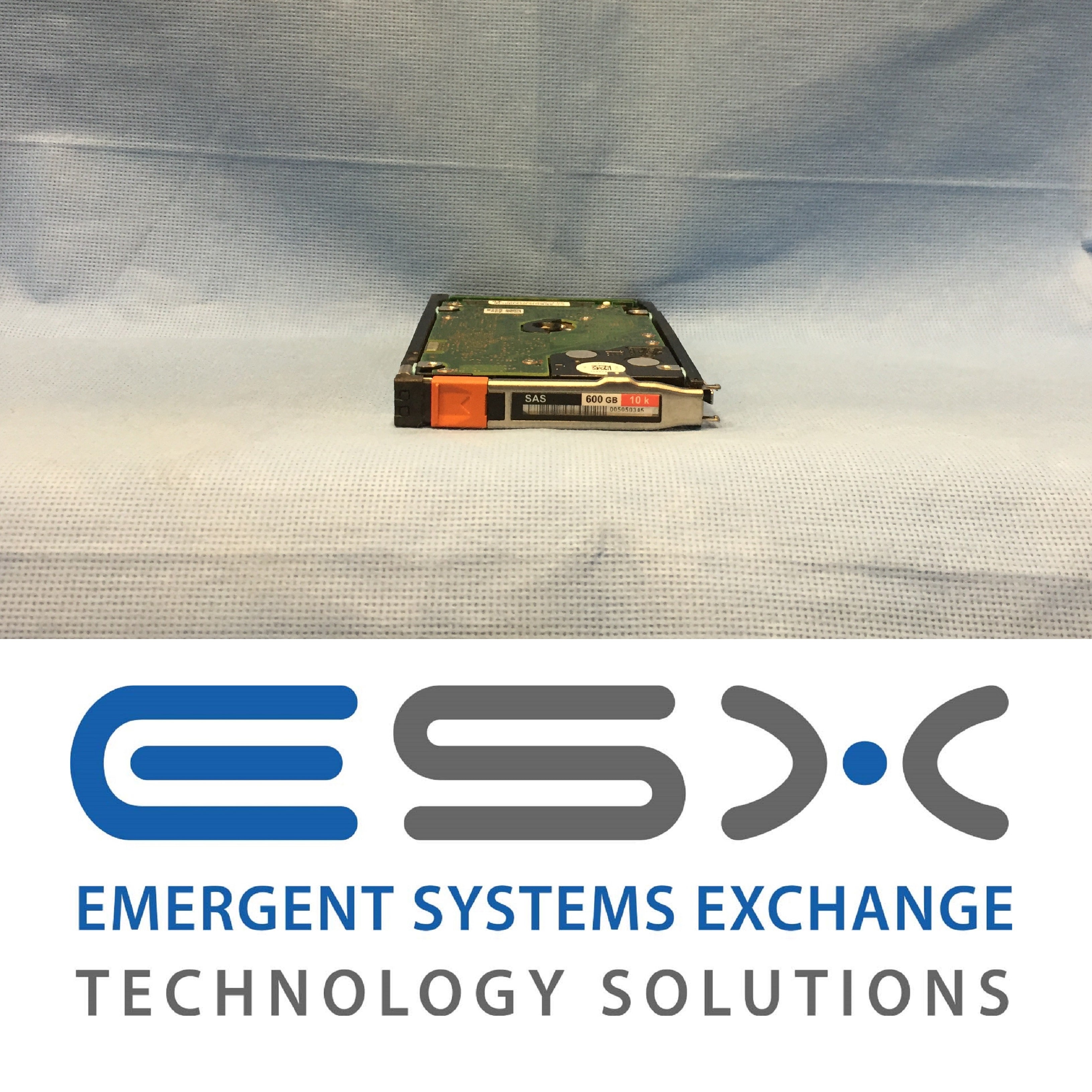 EMC VNX 600GB 15K 2.5” HD – PN: 005050935 – V4-2S15-600 / V6-2S15-600