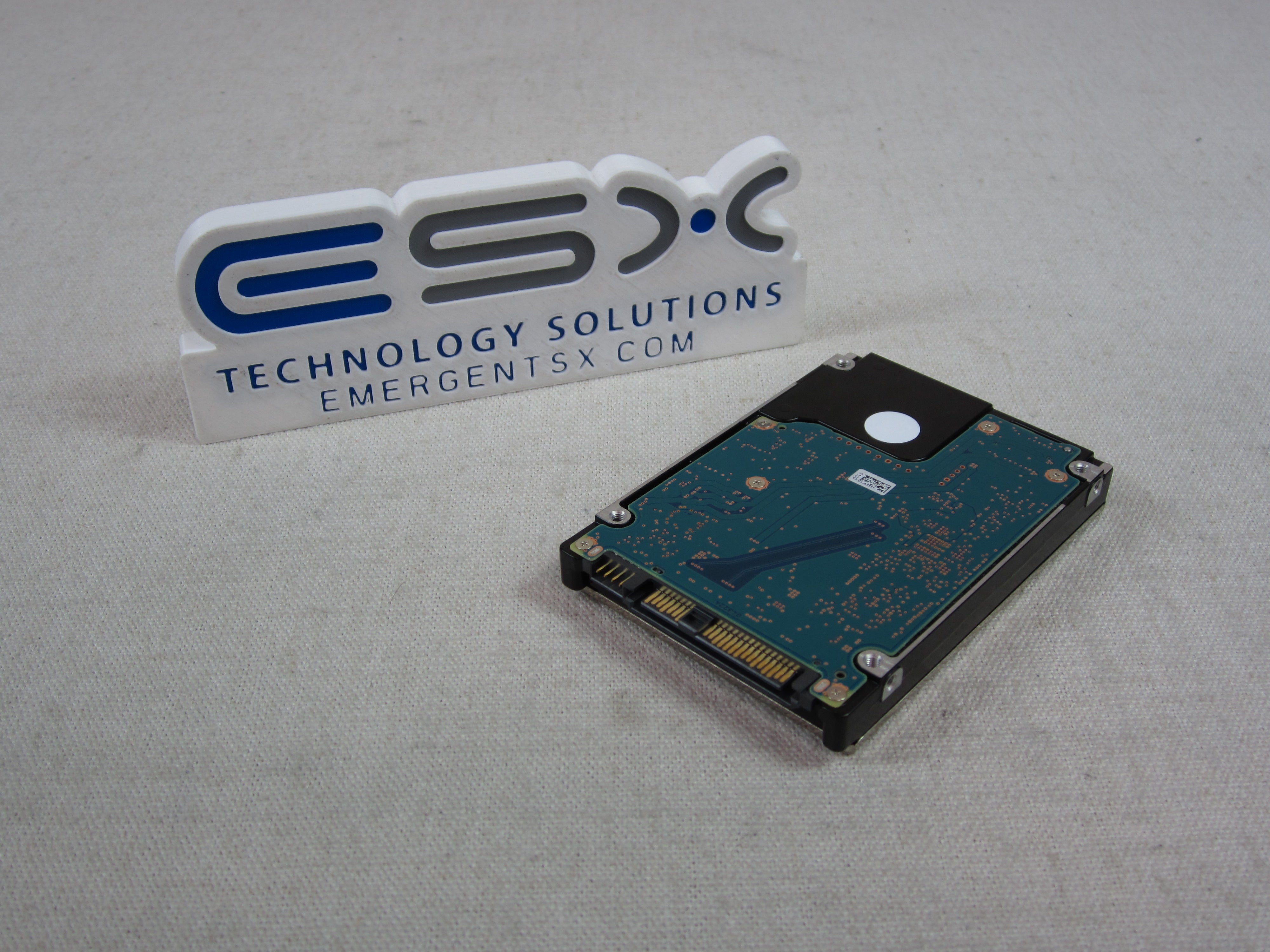 Cisco 58-100262-01 2.4TB 10k 12Gb/s 2.5" SAS Hard Drive AL15SEB24EP