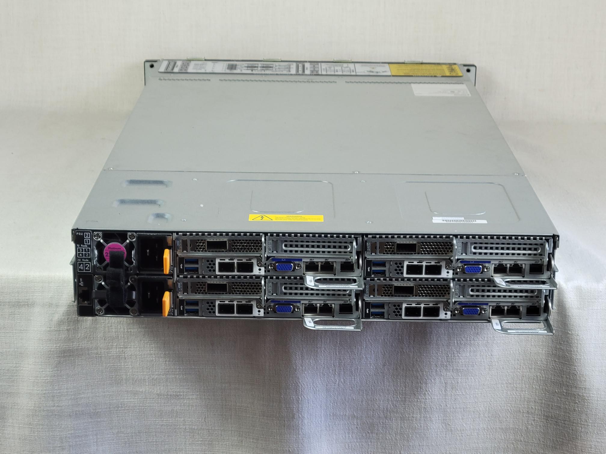 Penguin Computing Relion XE2142 2U 24x 2.5” 4 Node Server Chassis