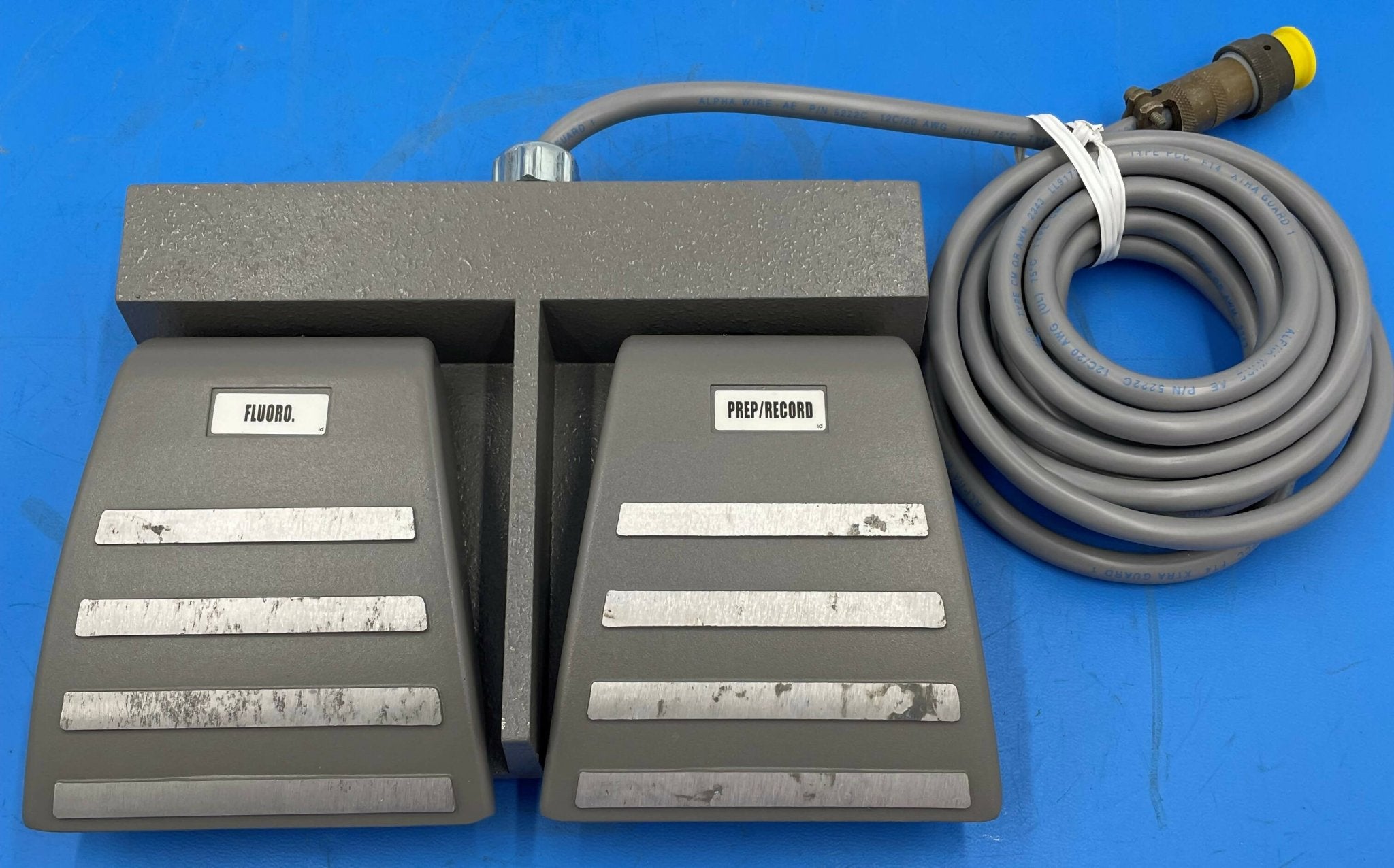 FOOT SWITCH NEW (46-197799 P5 REV. 006) GE