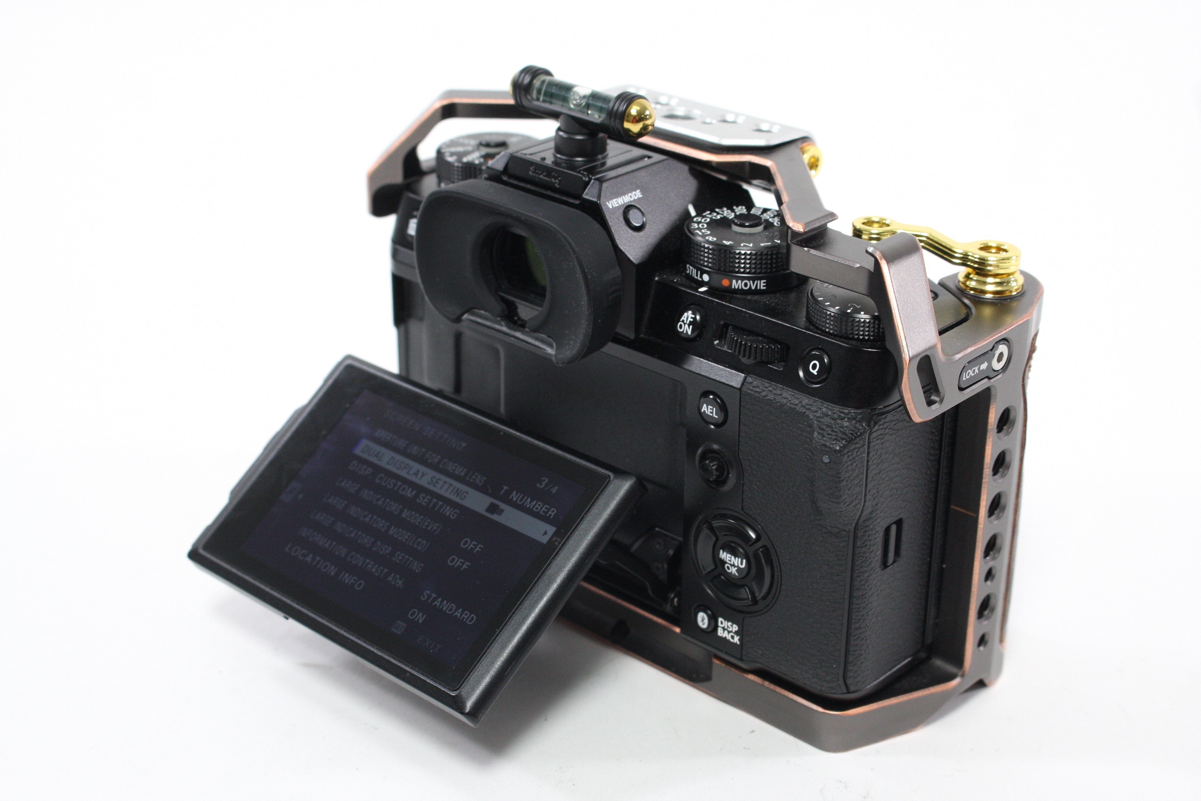 Fuji X-T5 Digital Mirrorless Camera Body with Cage  Shutter Count 941