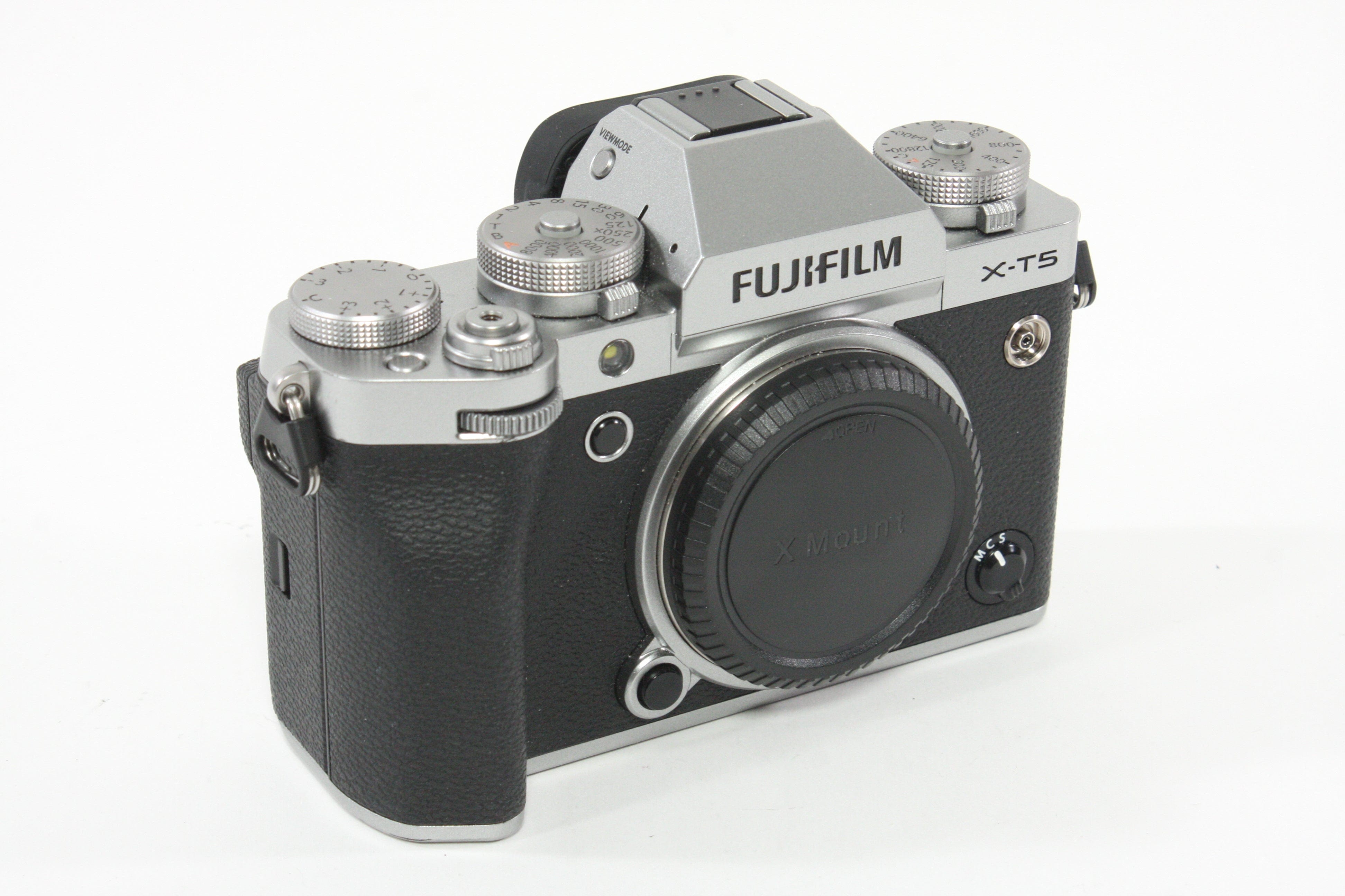 Fuji X-T5 Mirrorless Camera - Shutter Count 1036