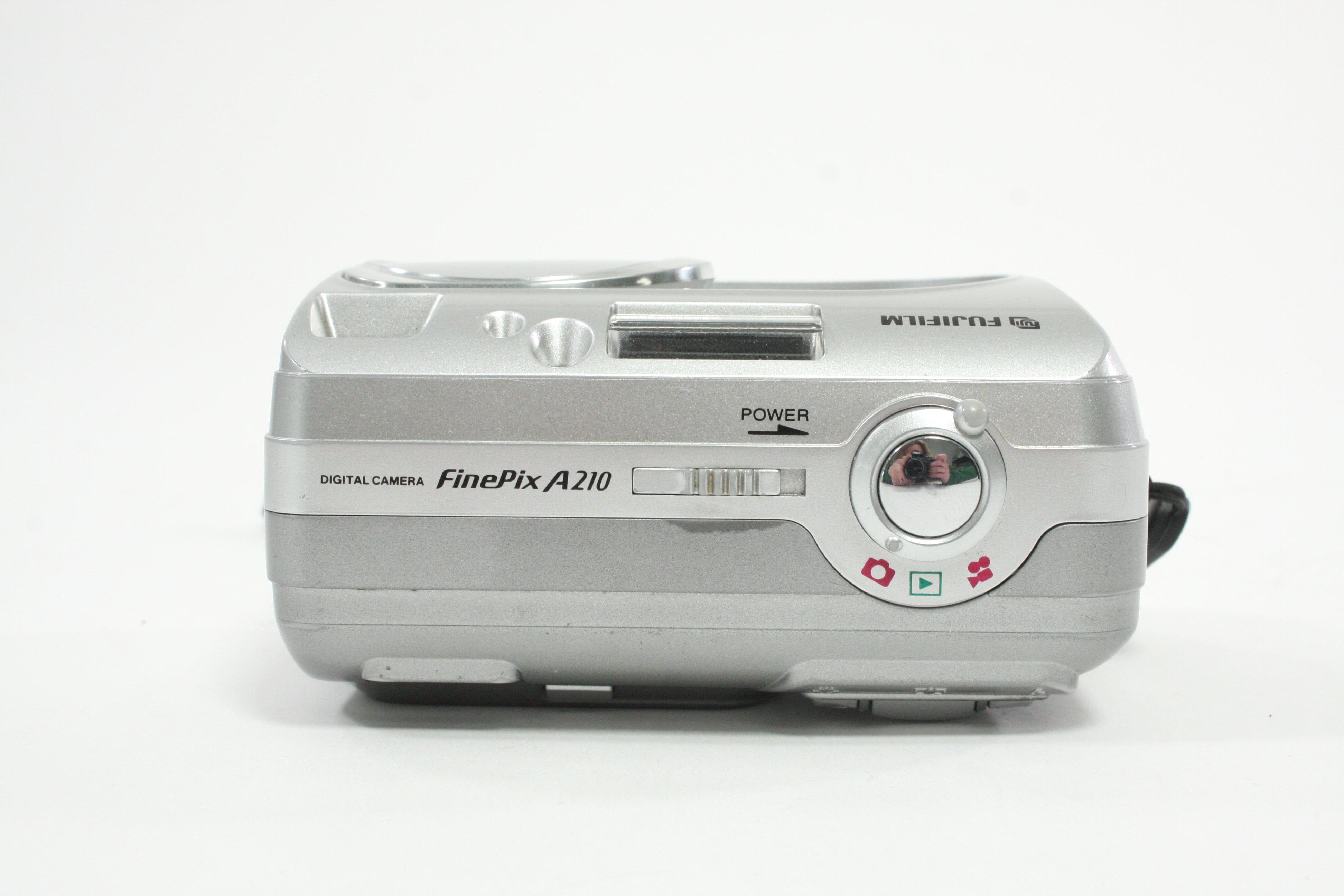 Fujifilm FinePix A210 Digital Point-and-Shoot Camera 3x Zoom 3.2mp