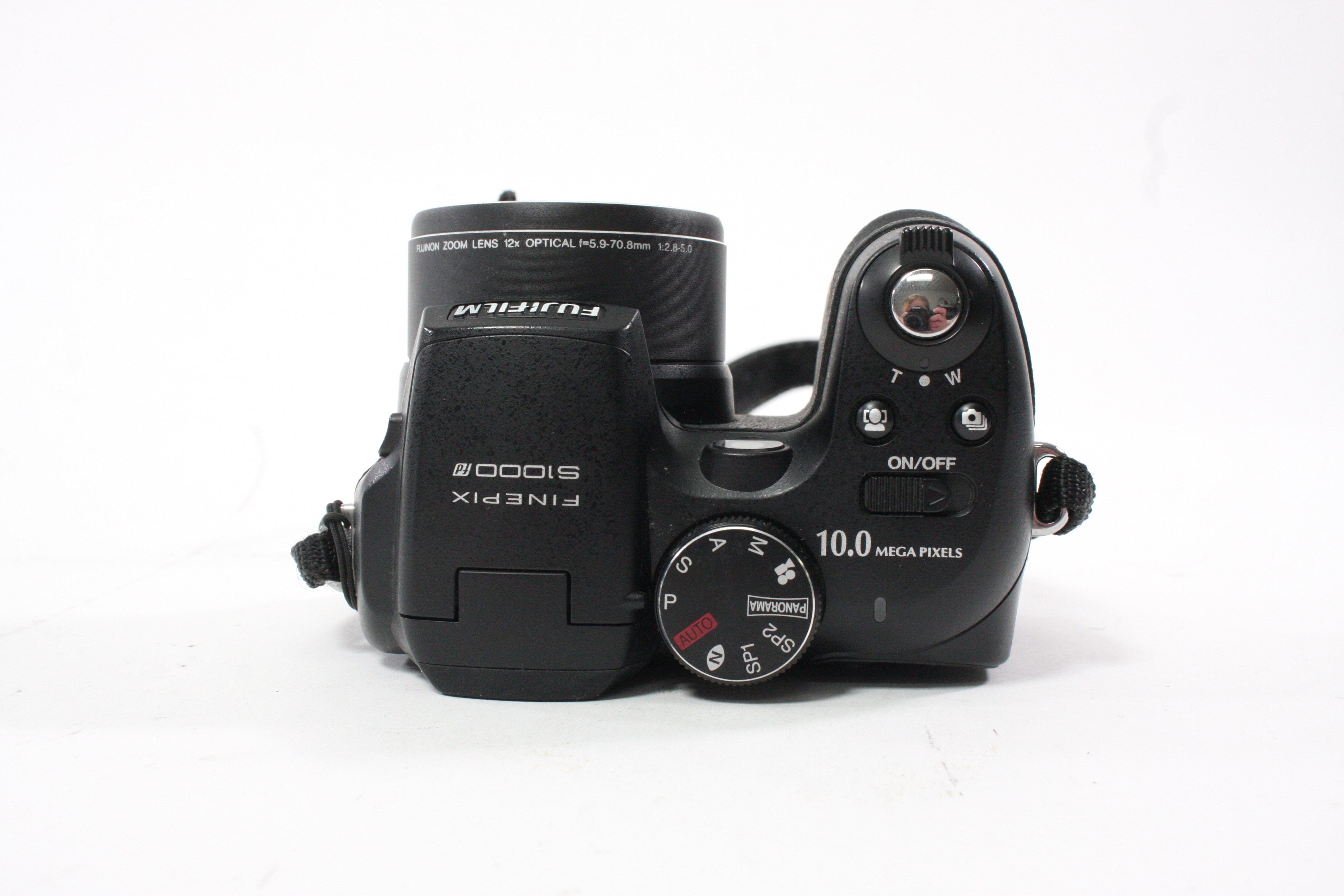 Fujifilm Finepix S1000FD Digital Camera 12x Zoom 10.0mp