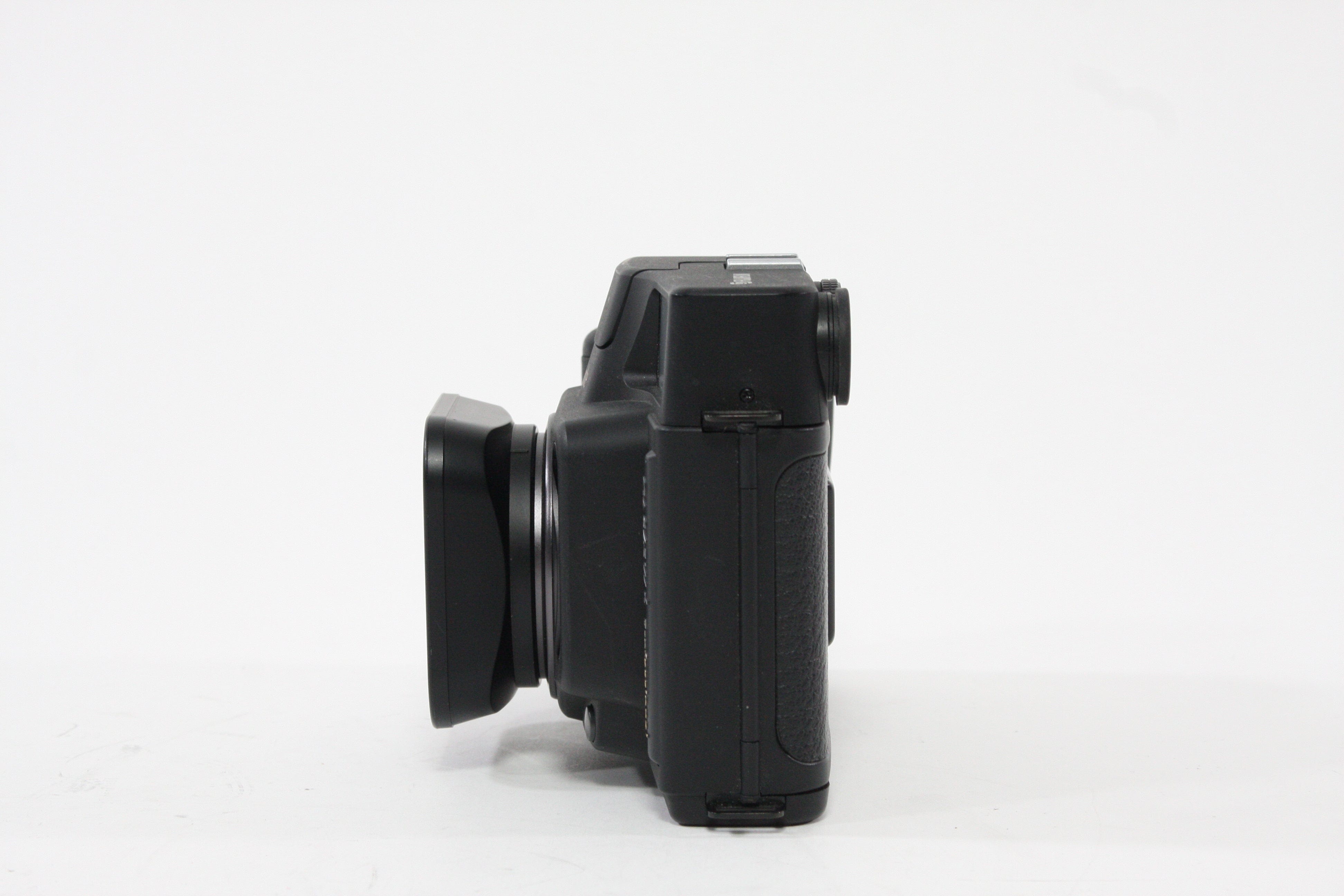 FujiFilm GA645Wi Film Count 005
