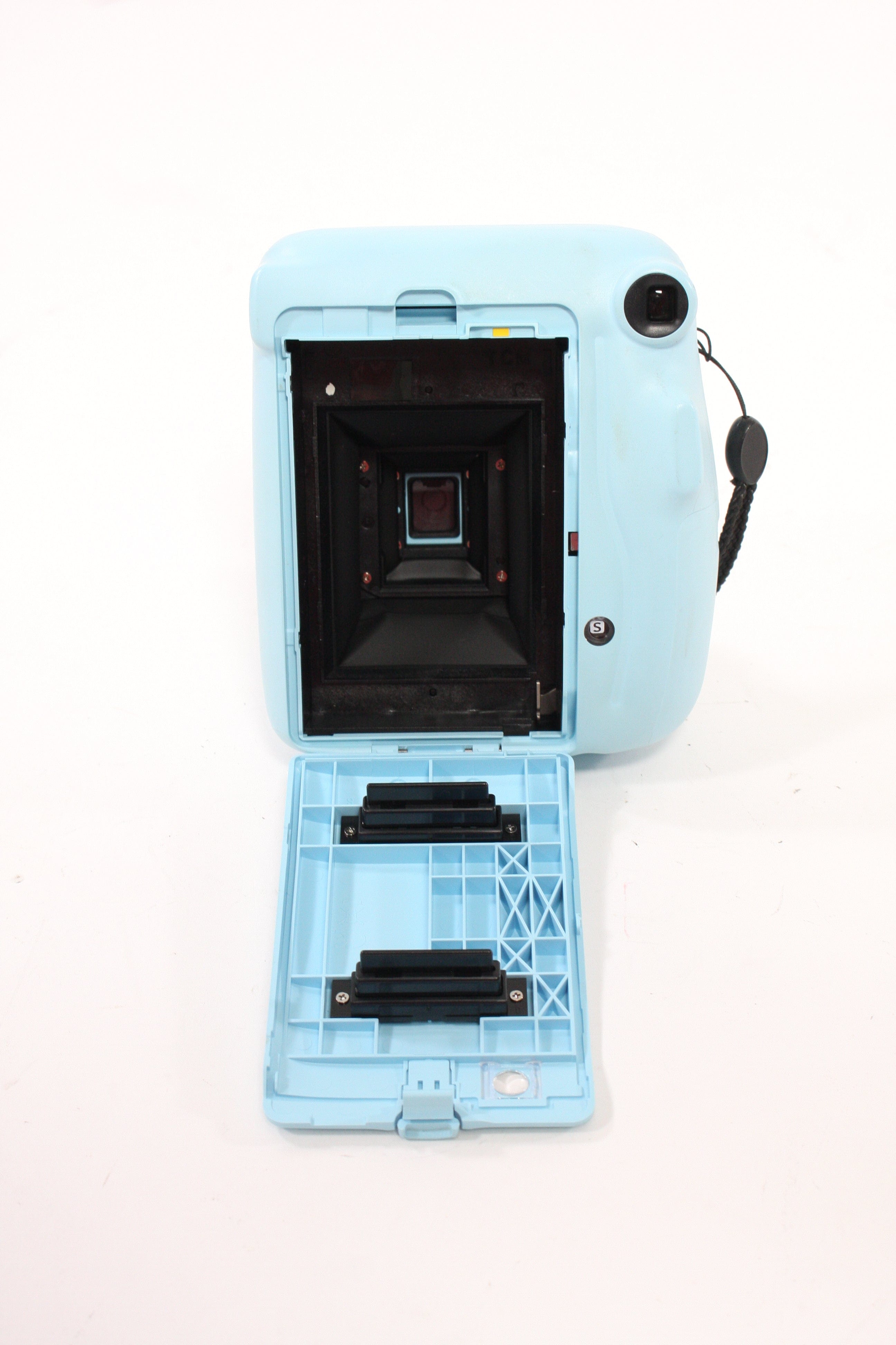 Fujifilm Instax Mini 11 Instant Camera (Light Blue)