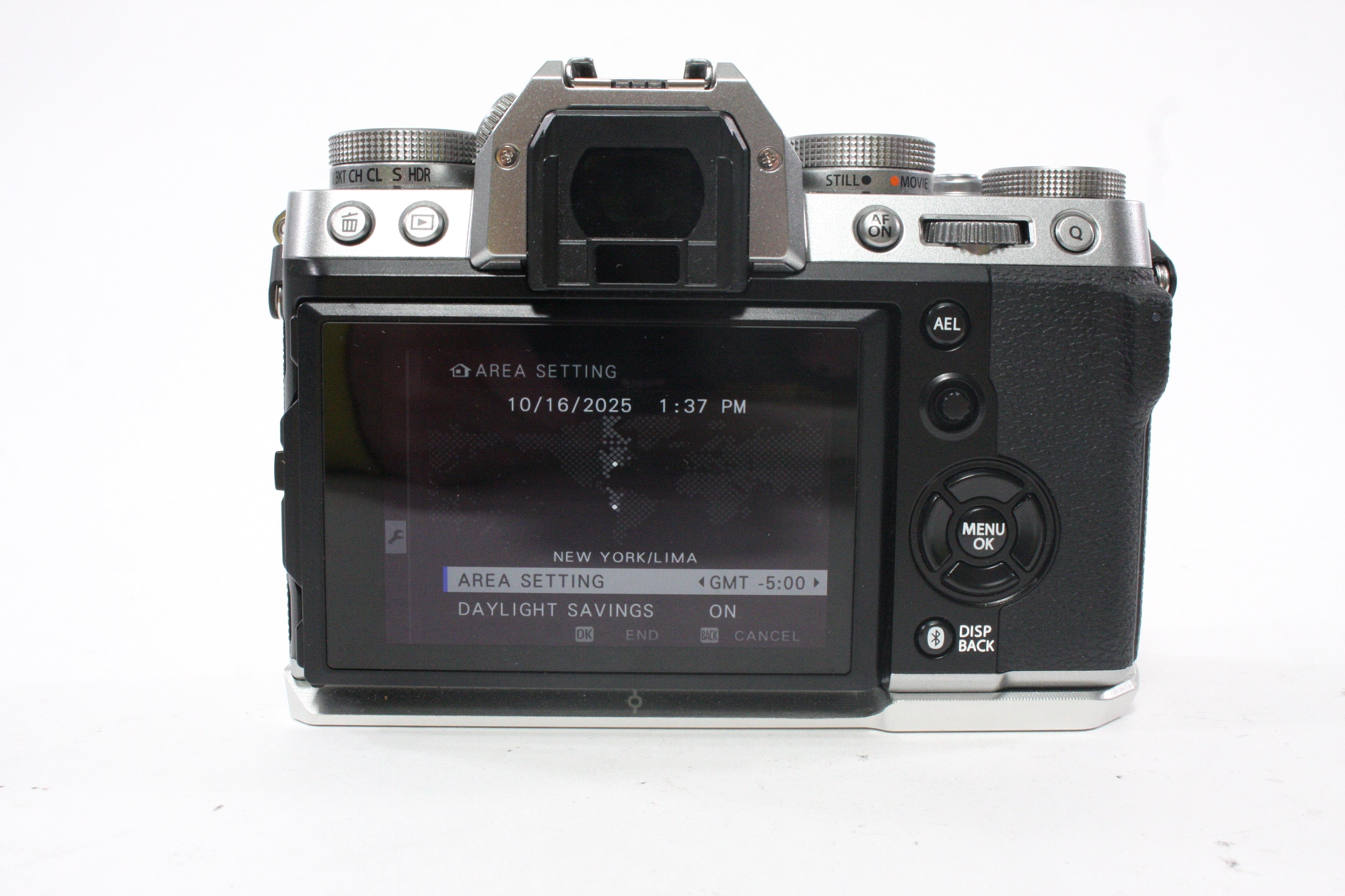 Fujifilm X-T5 Mirrorless Digital Camera Body with Shutter Count of 1,179