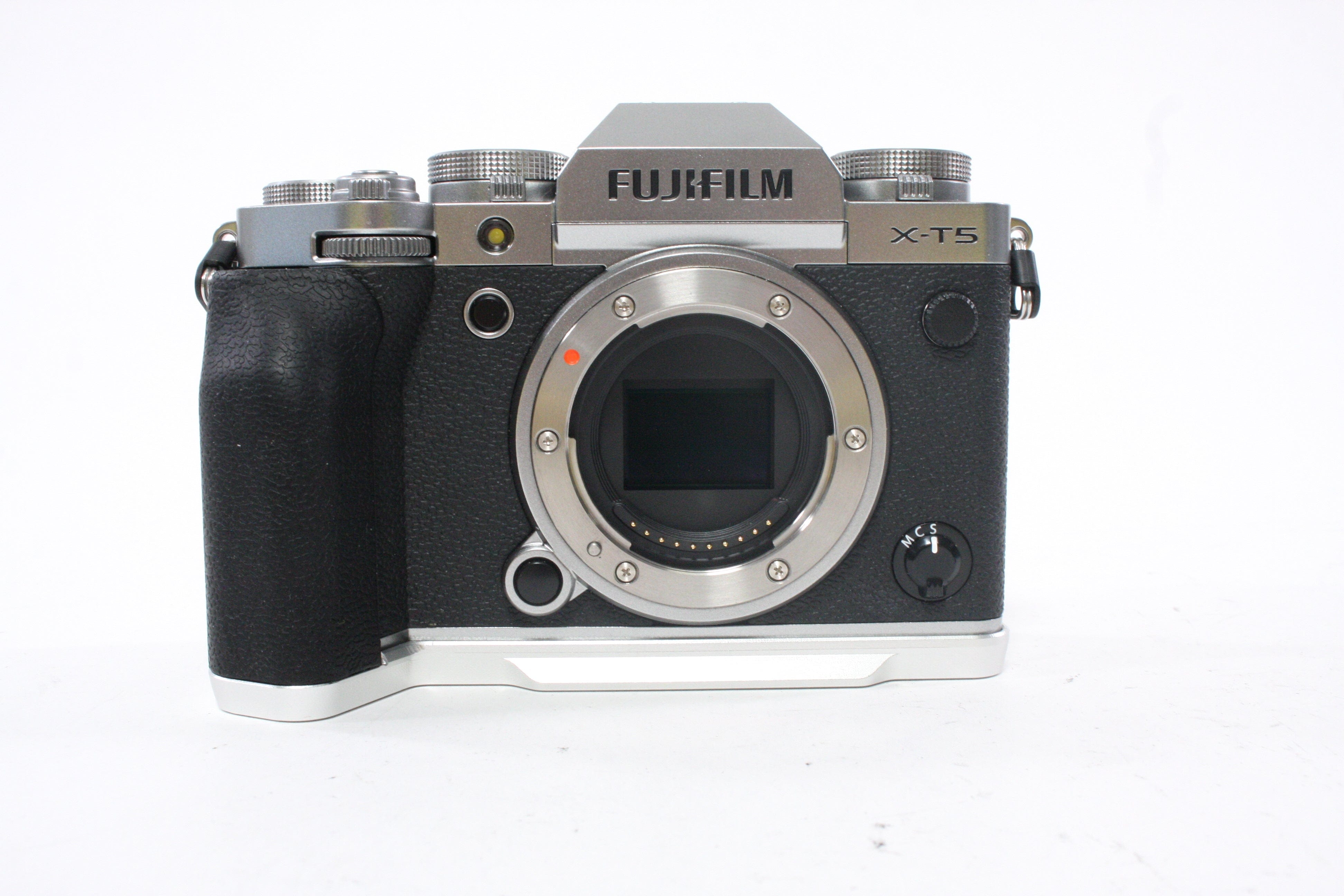 Fujifilm X-T5 Mirrorless Digital Camera Body with Shutter Count of 1,179