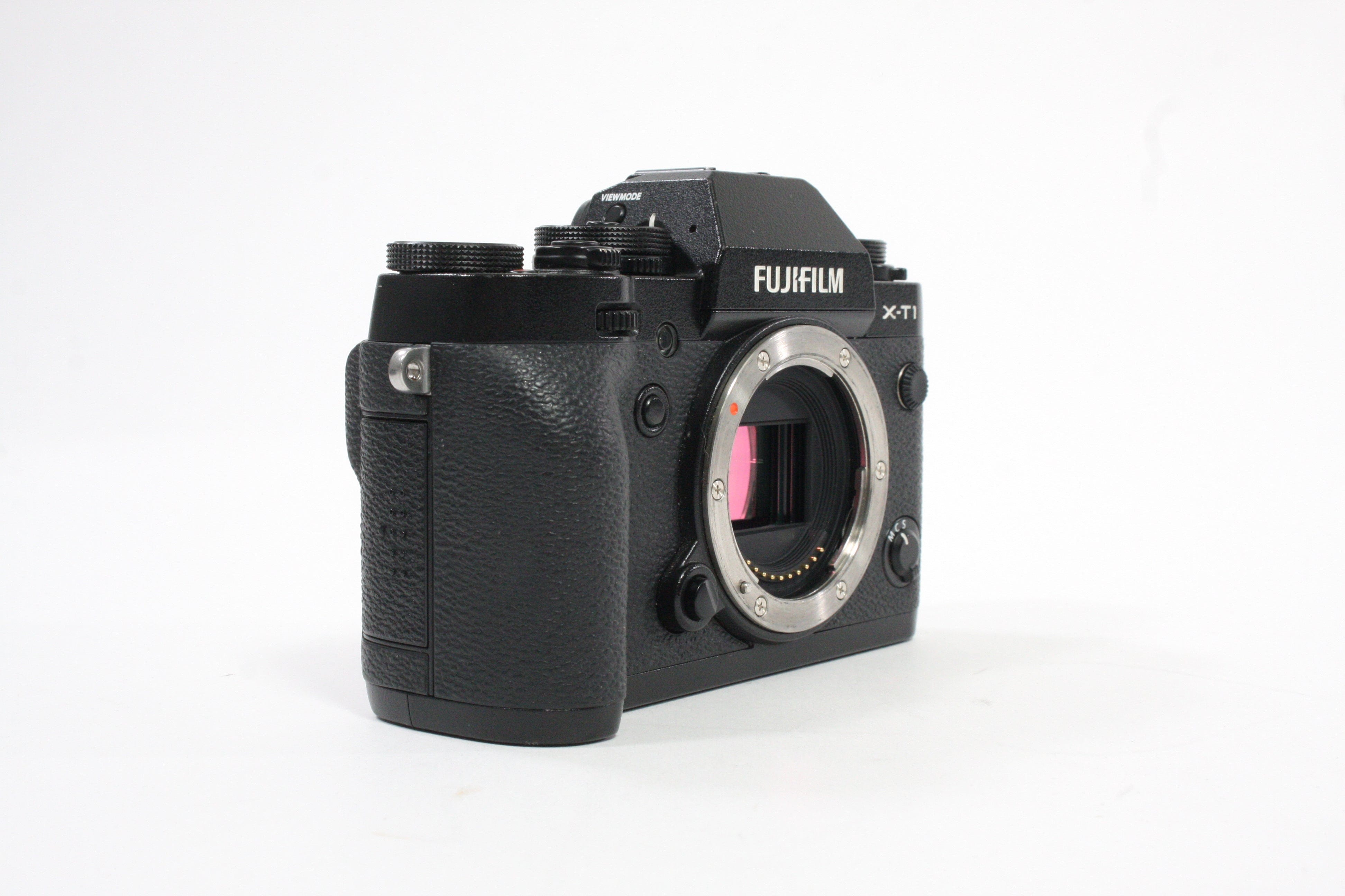 Fujifilm XT1 Digital Mirrorless Camera Body with Shutter Count 9,715
