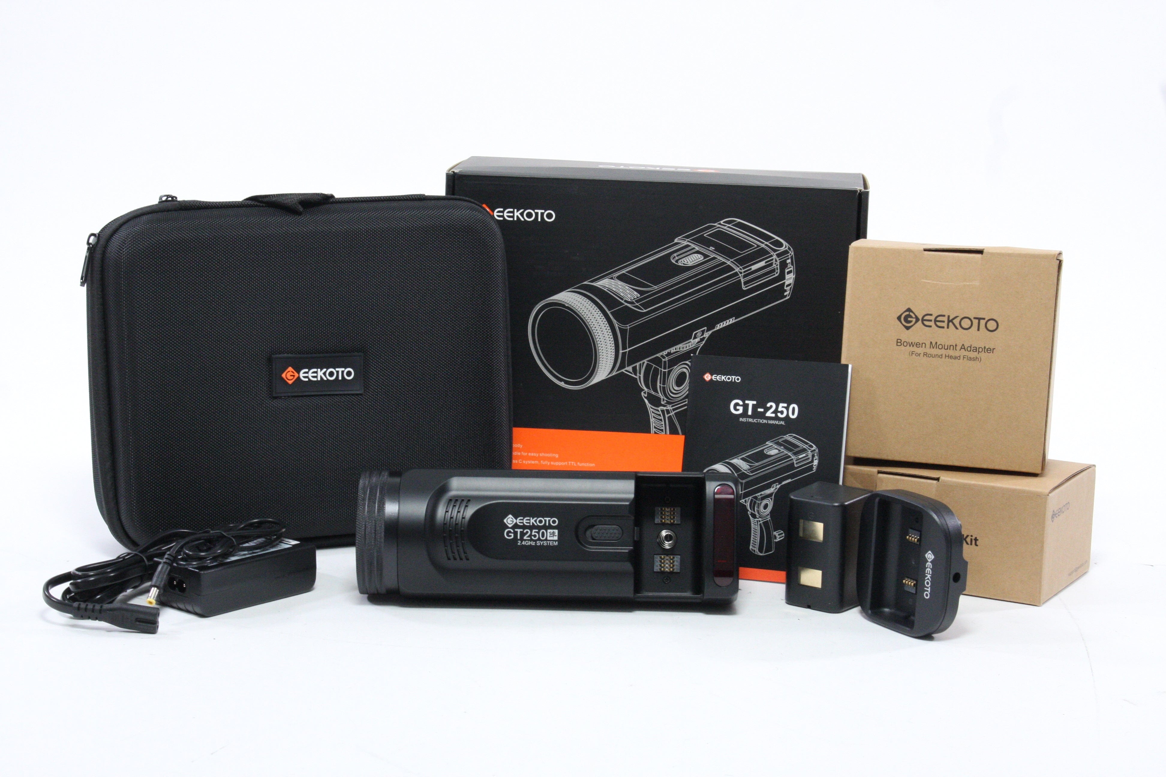 Geekoto GT250 Off Camera Flash with Magnifier and Bowen Adapter NEW DEALER DEMO