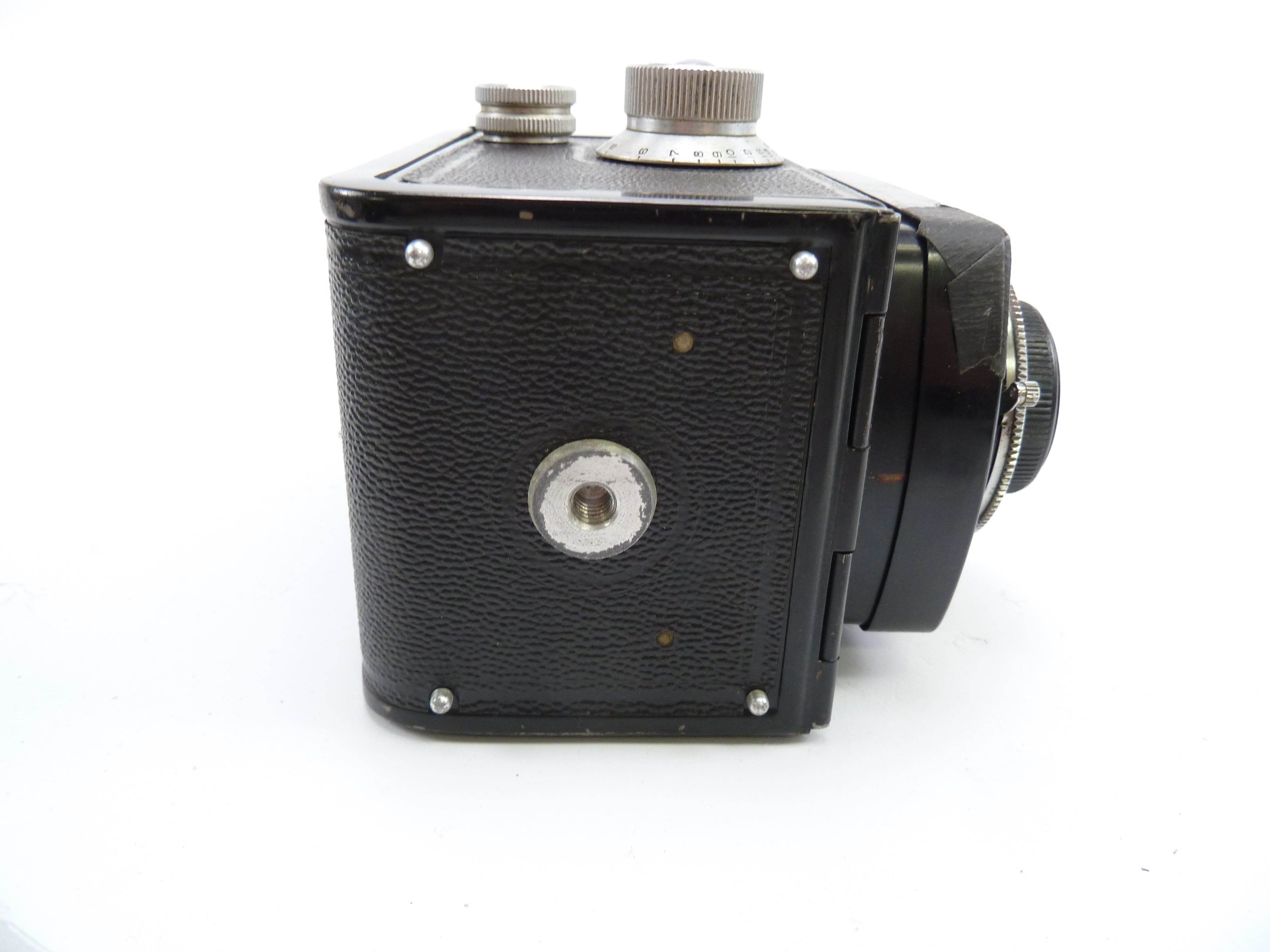 Graflex Ciroflex 2 1/4 Roll Film Camera for 120 Film