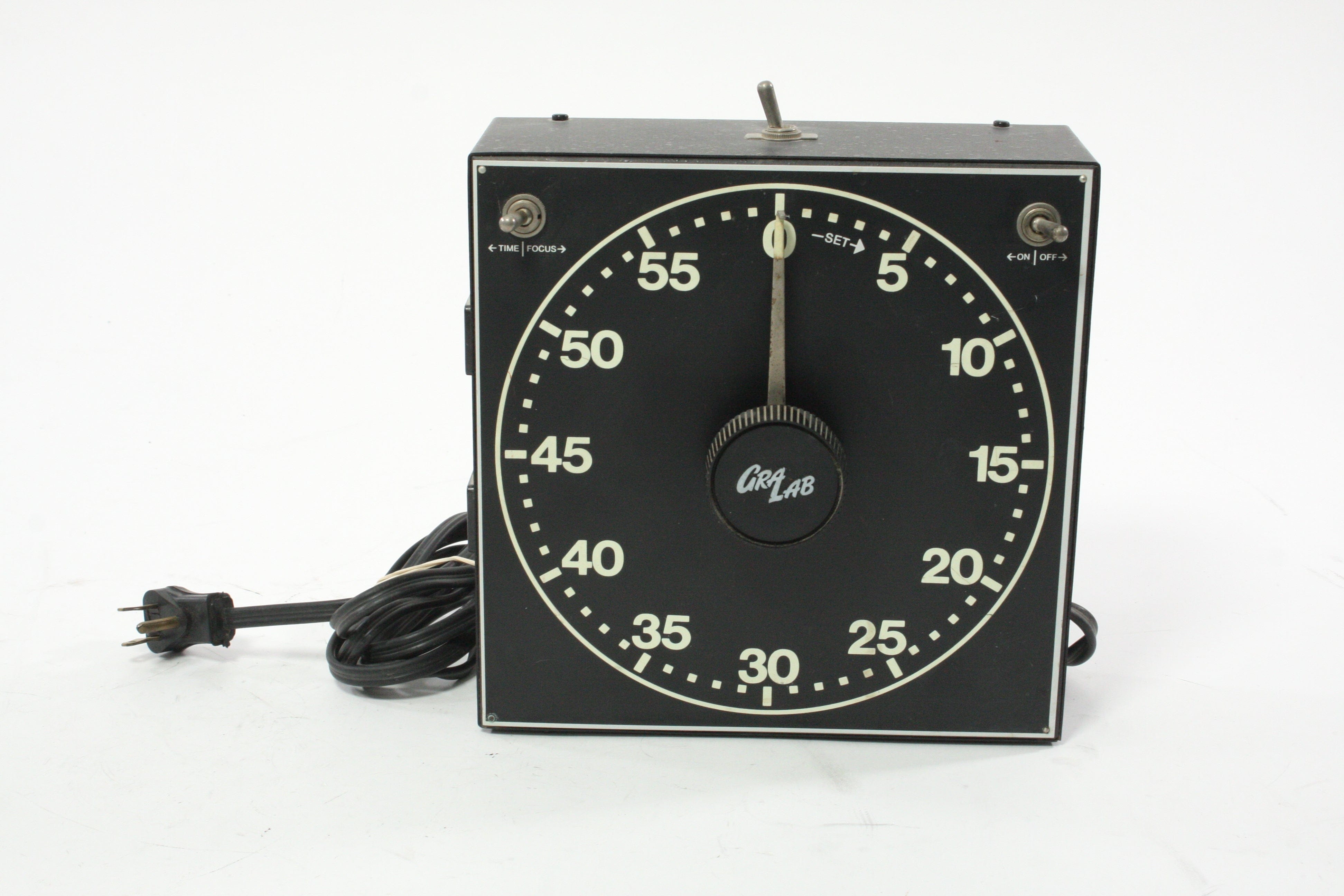 GraLab Model 300 Electro-Mechanical Darkroom Timer
