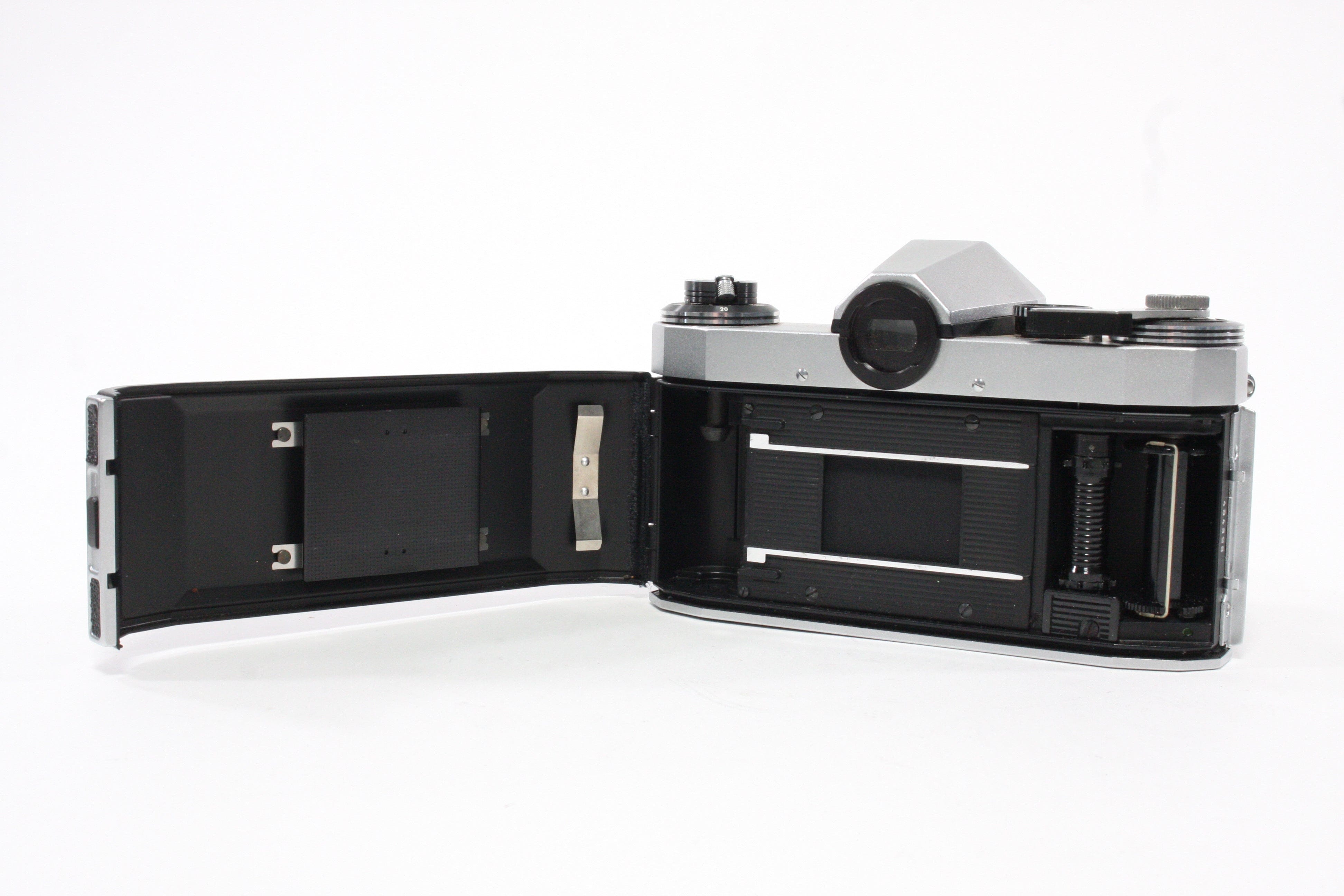 Hanimex Praktica Nova 1 with Yashica 35mm SLR 50mm f/1.7 Lens and Case