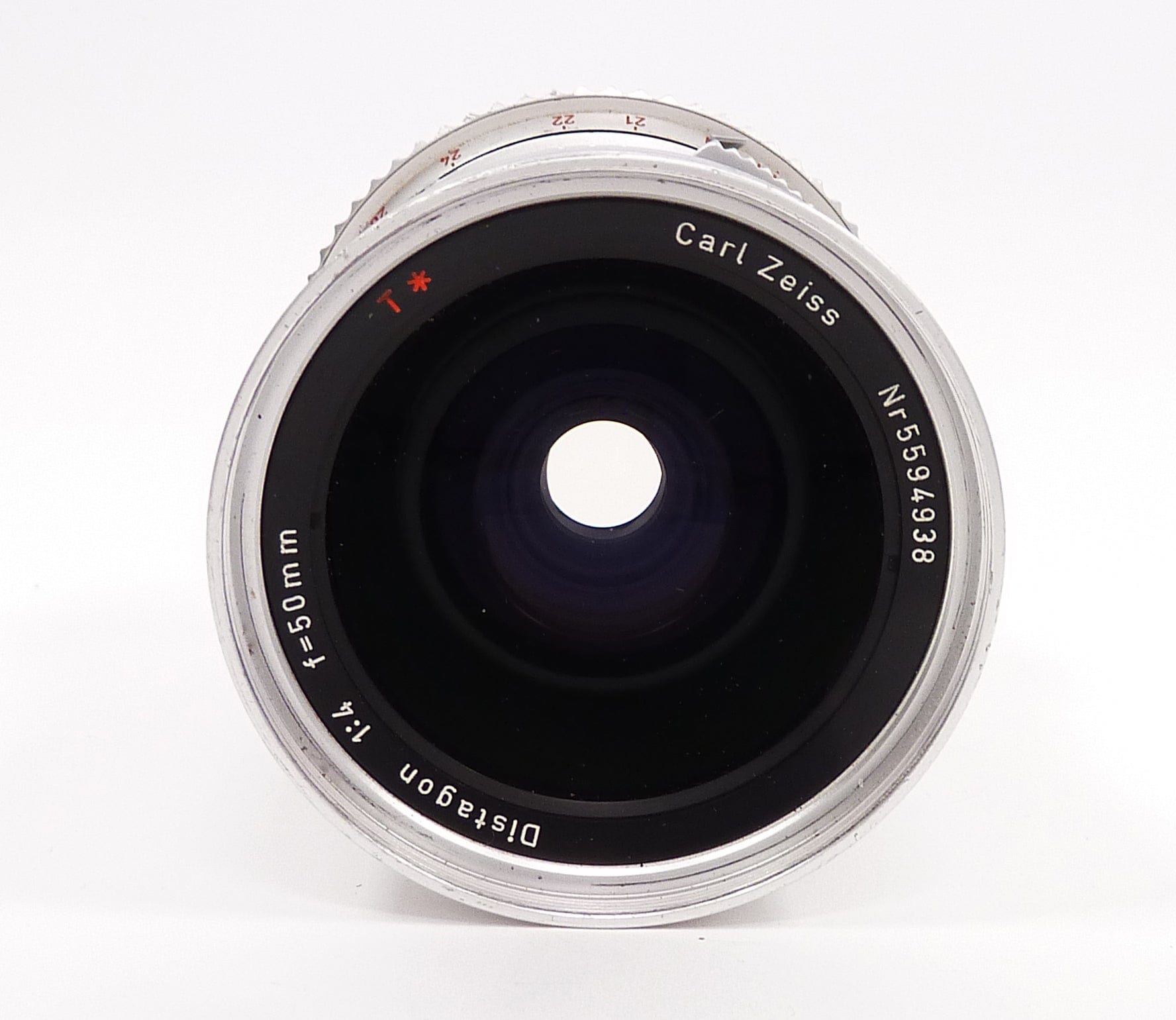 Hasselblad Carl Zeiss Distagon 50mm F4 lens - Selling As-Is - Please Read