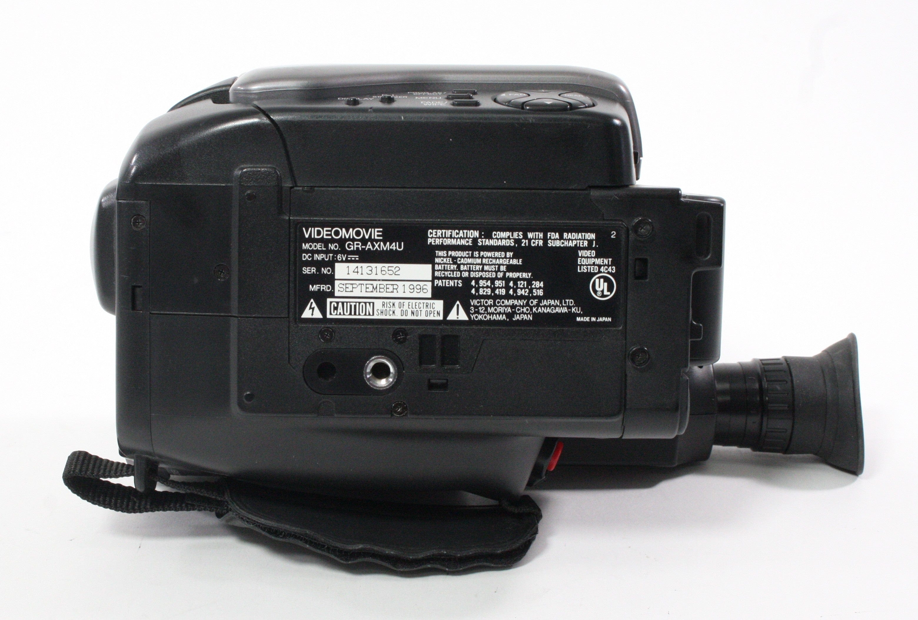 JVC GR-AXM4 VHS-C Camcorder