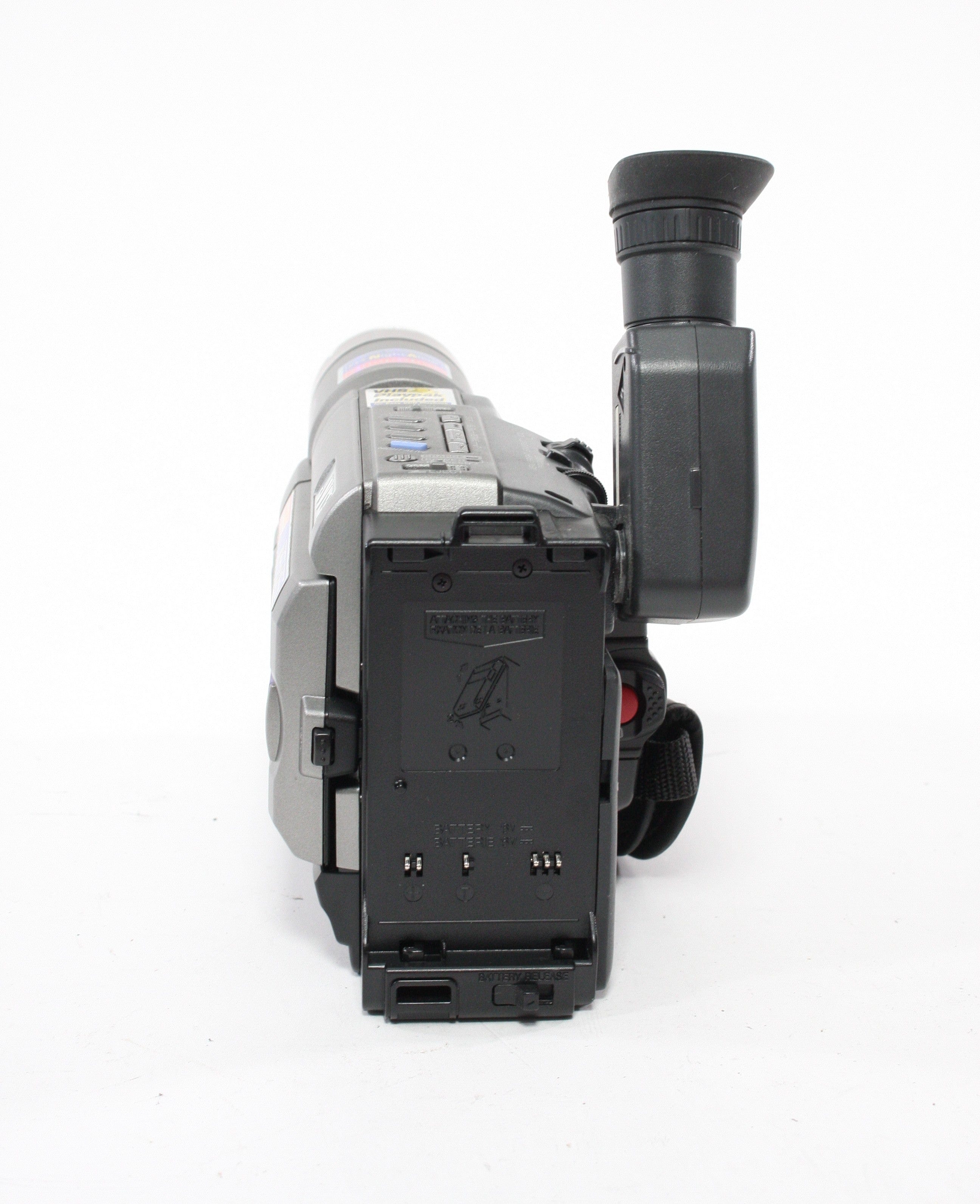 JVC Super VHS-C GR-SXM330 Camcorder