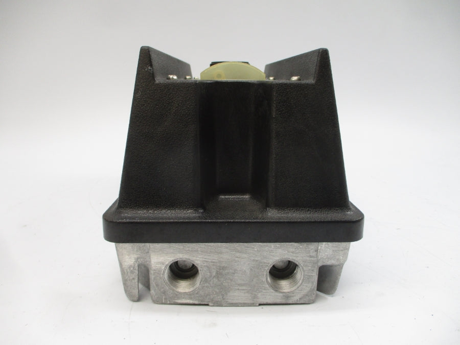 RELIANCE ELECTRIC 8C10 115V 10.5A NSNP