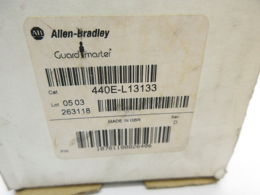 ALLEN BRADLEY 440E-L13133 SER. D NSMP