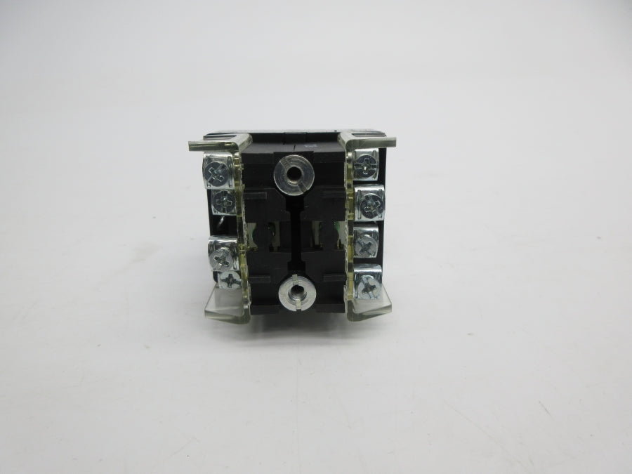 ALLEN BRADLEY 800T-T2H3NNXX SER. T (WH) NSMP