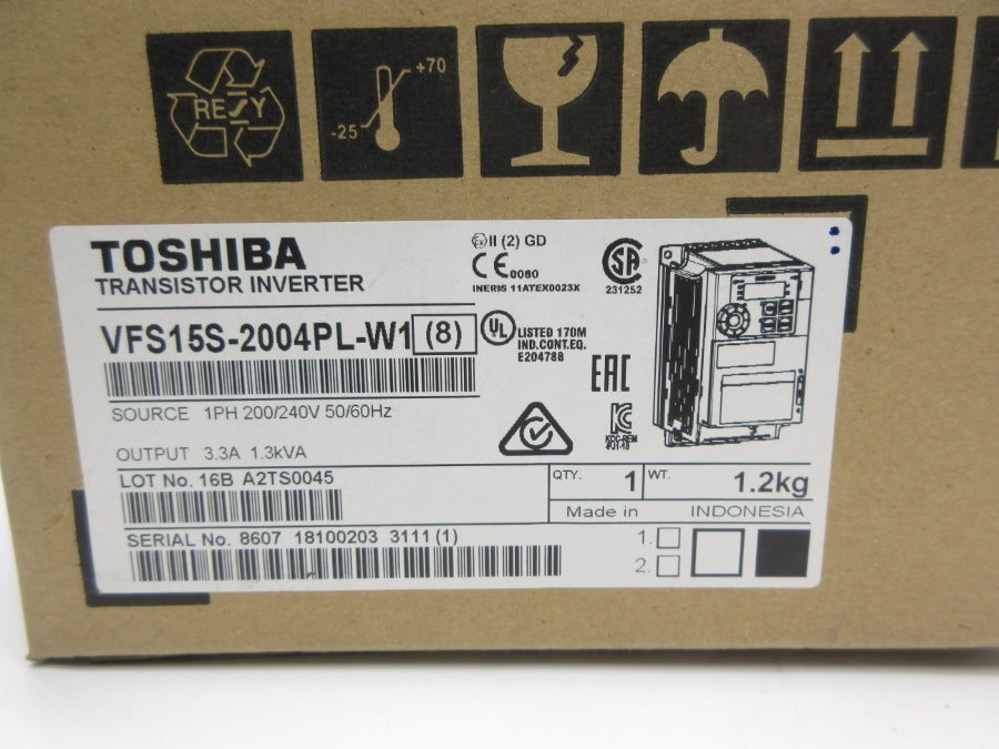 TOSHIBA VFS15S-2004PL-W1 200/240V 5.9A NSMP