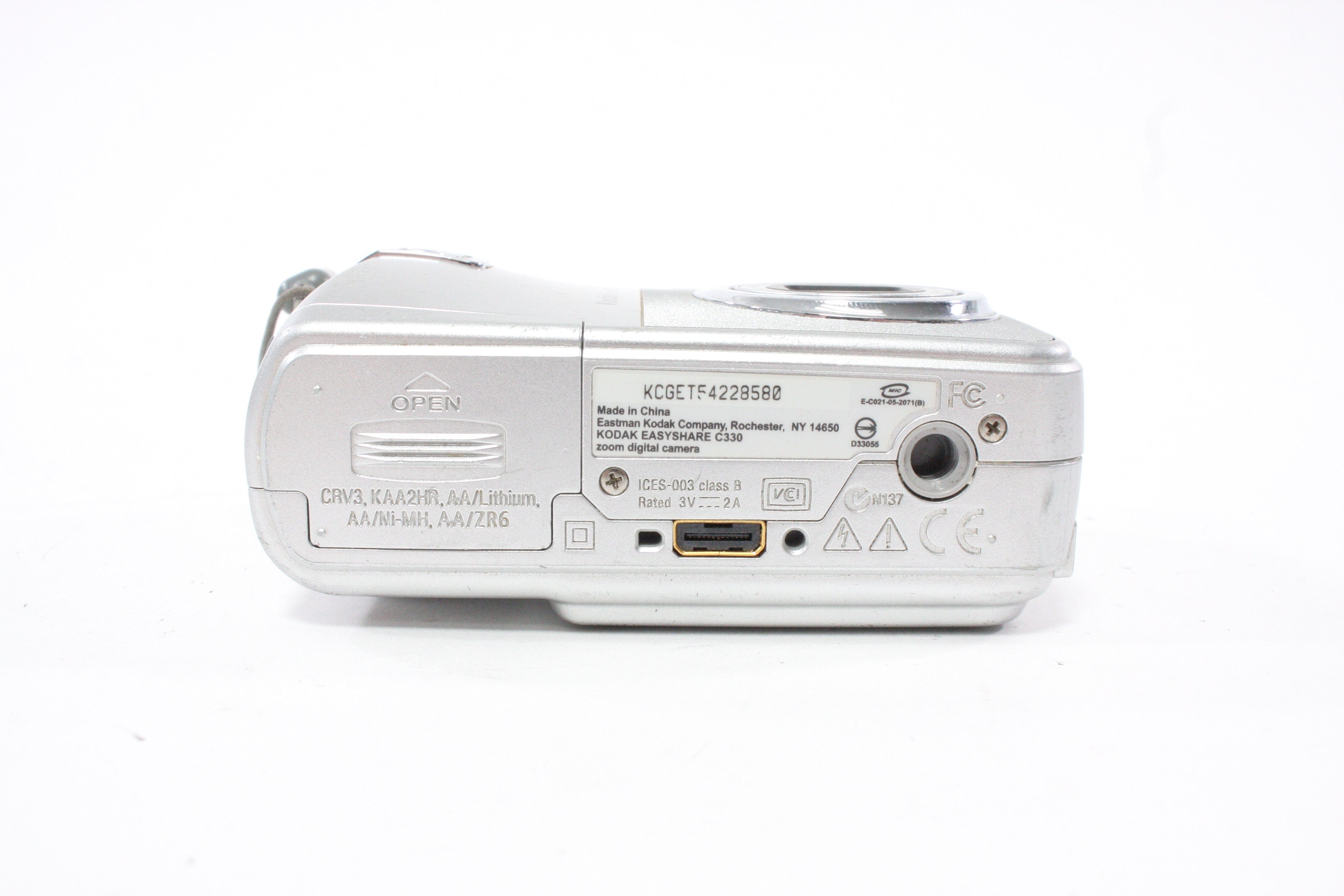 Kodak EasyShare C330 Digital Point-and-Shoot 3x Zoom 4mp