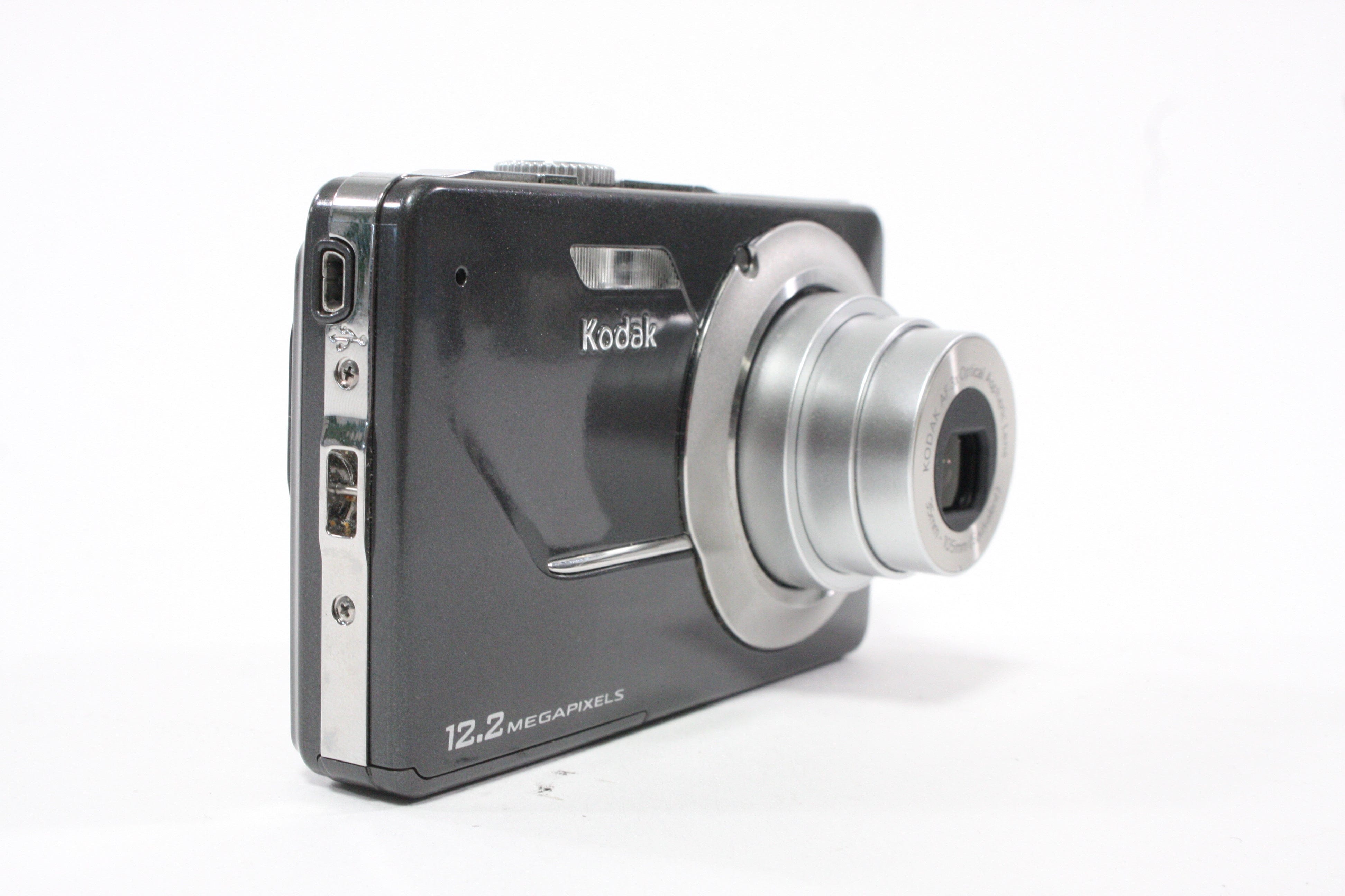 Kodak Easyshare MD41 Digital Point-and-Shoot Camera 3x Zoom 12.2mp