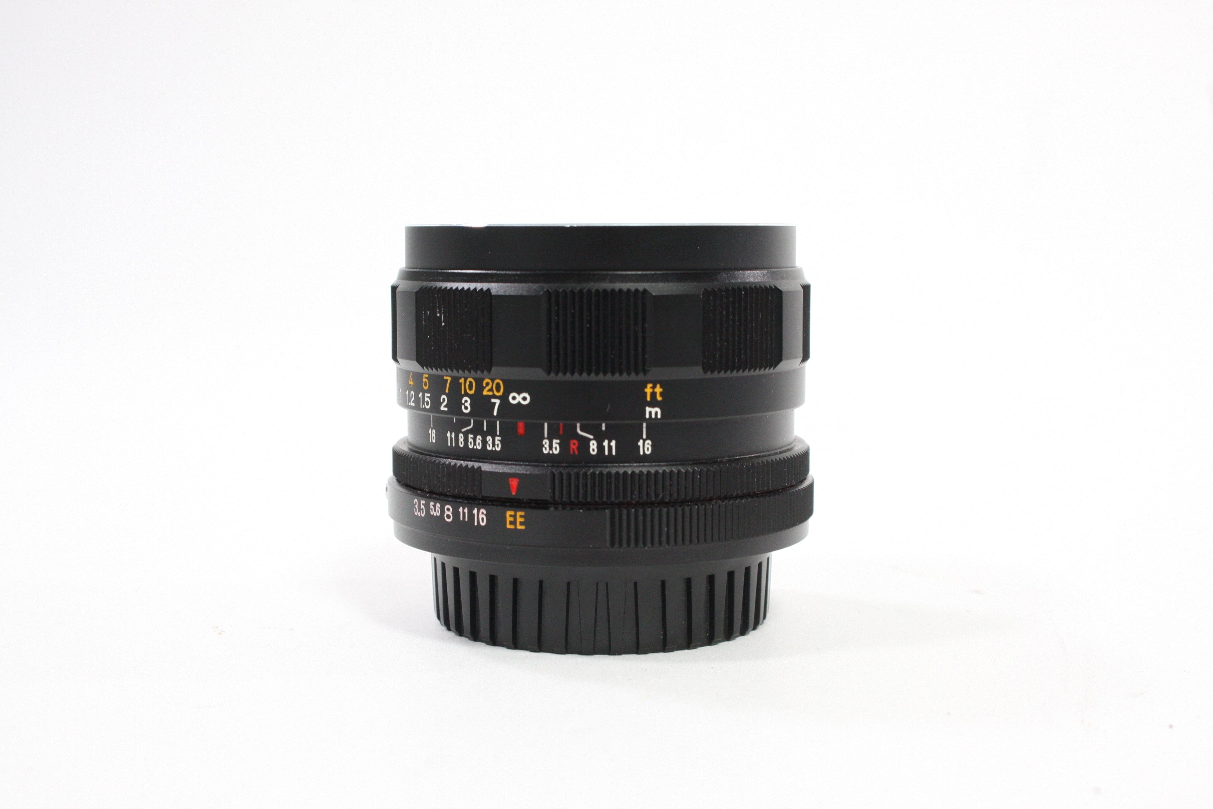 Konica 28mm f/3.5 Hexanon for Konica AR Mount