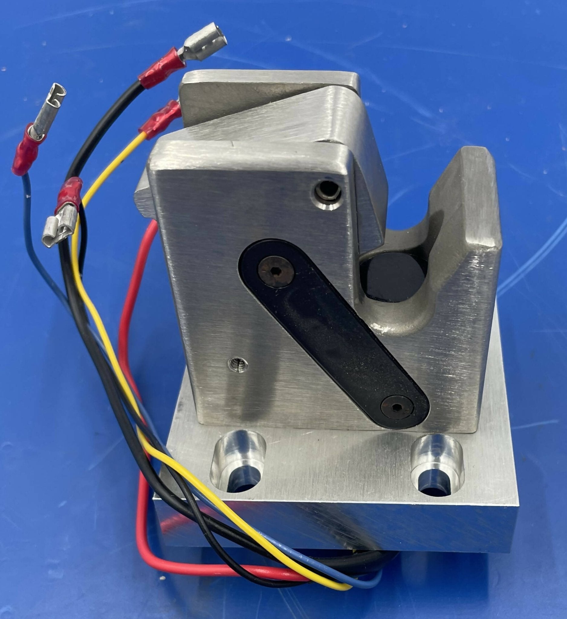 LATCH LOCK ASM NEW UPGRADE KIT (46-316198G1 GE