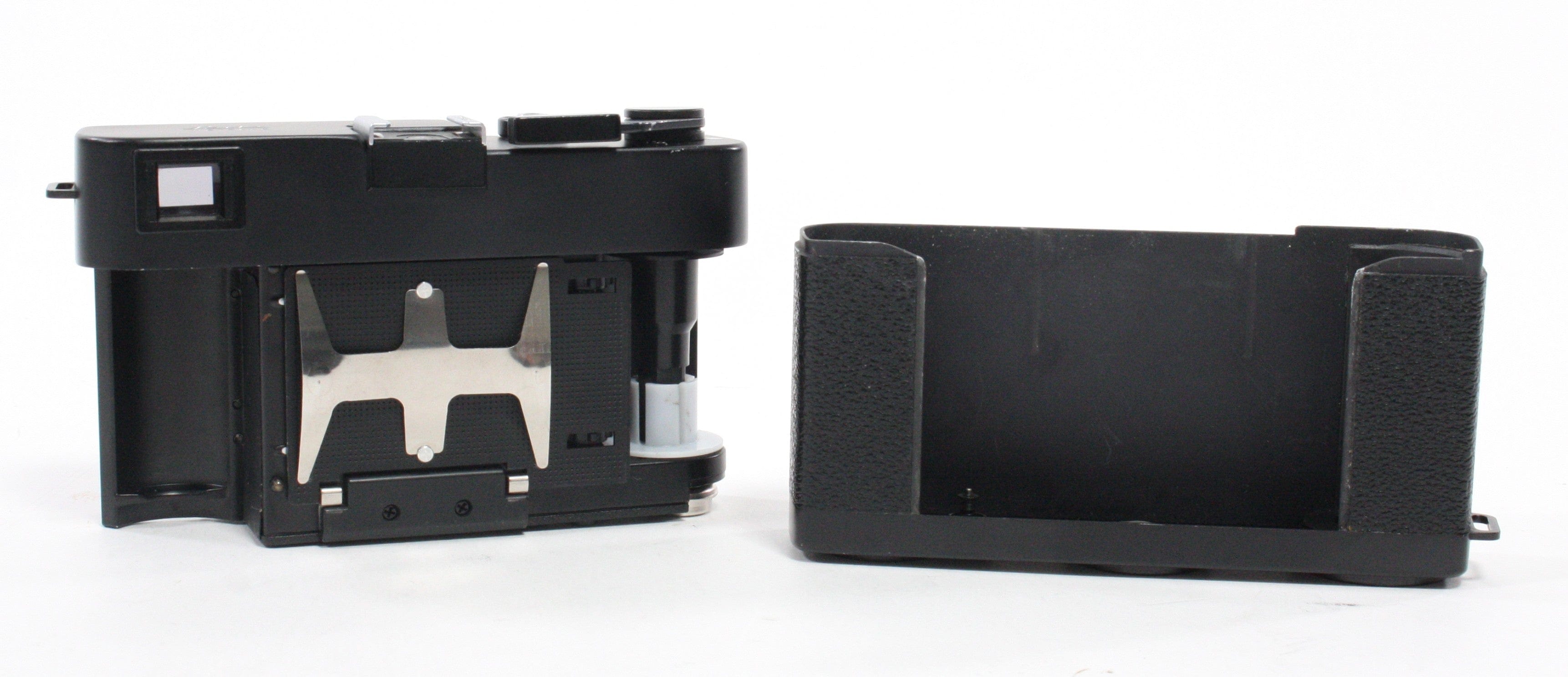 Leica CL 35mm Rangefinder Camera