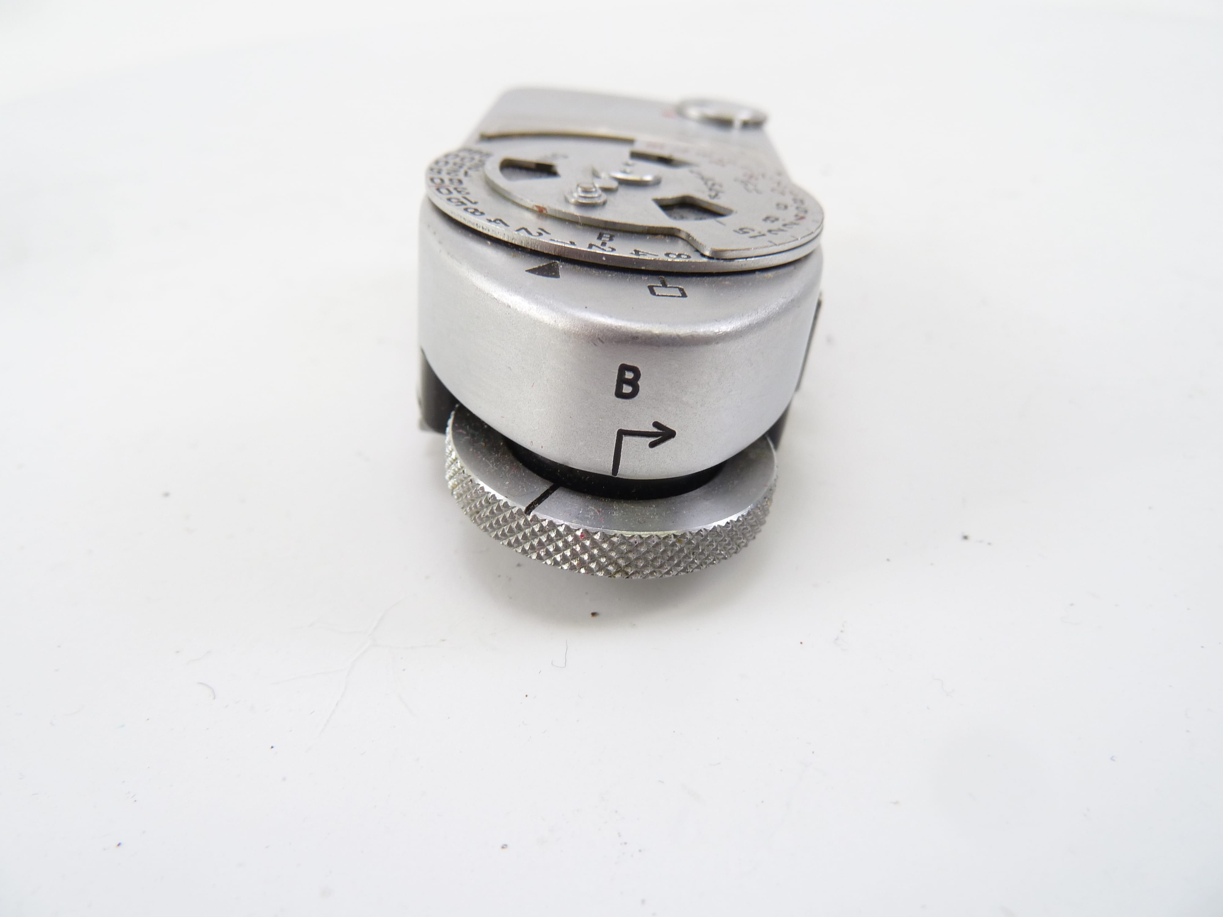 Leica Light Meter MC in Original Red Box