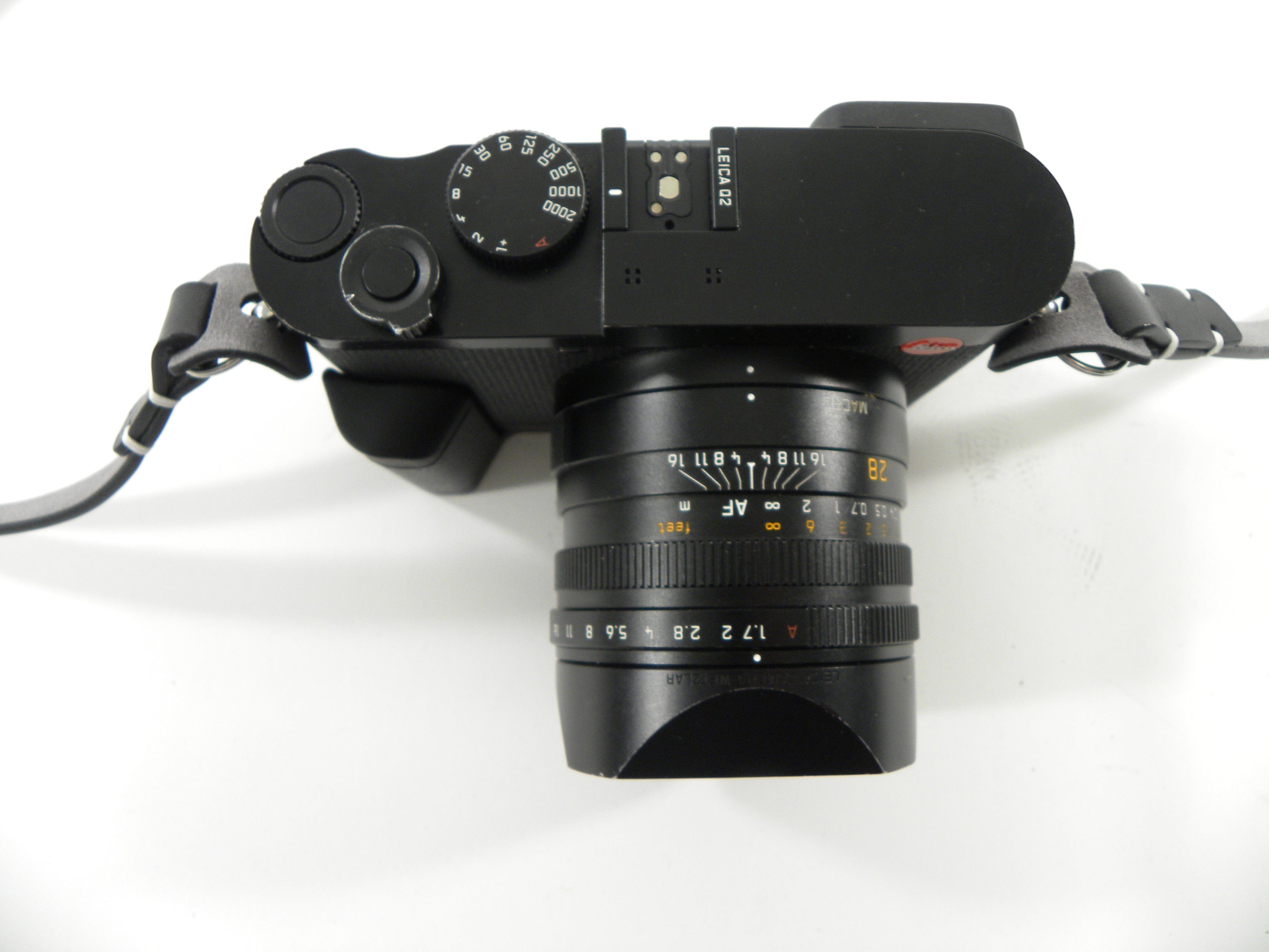 Leica Q2 Type No. 4889 w/Summilux 28mm f1.7
