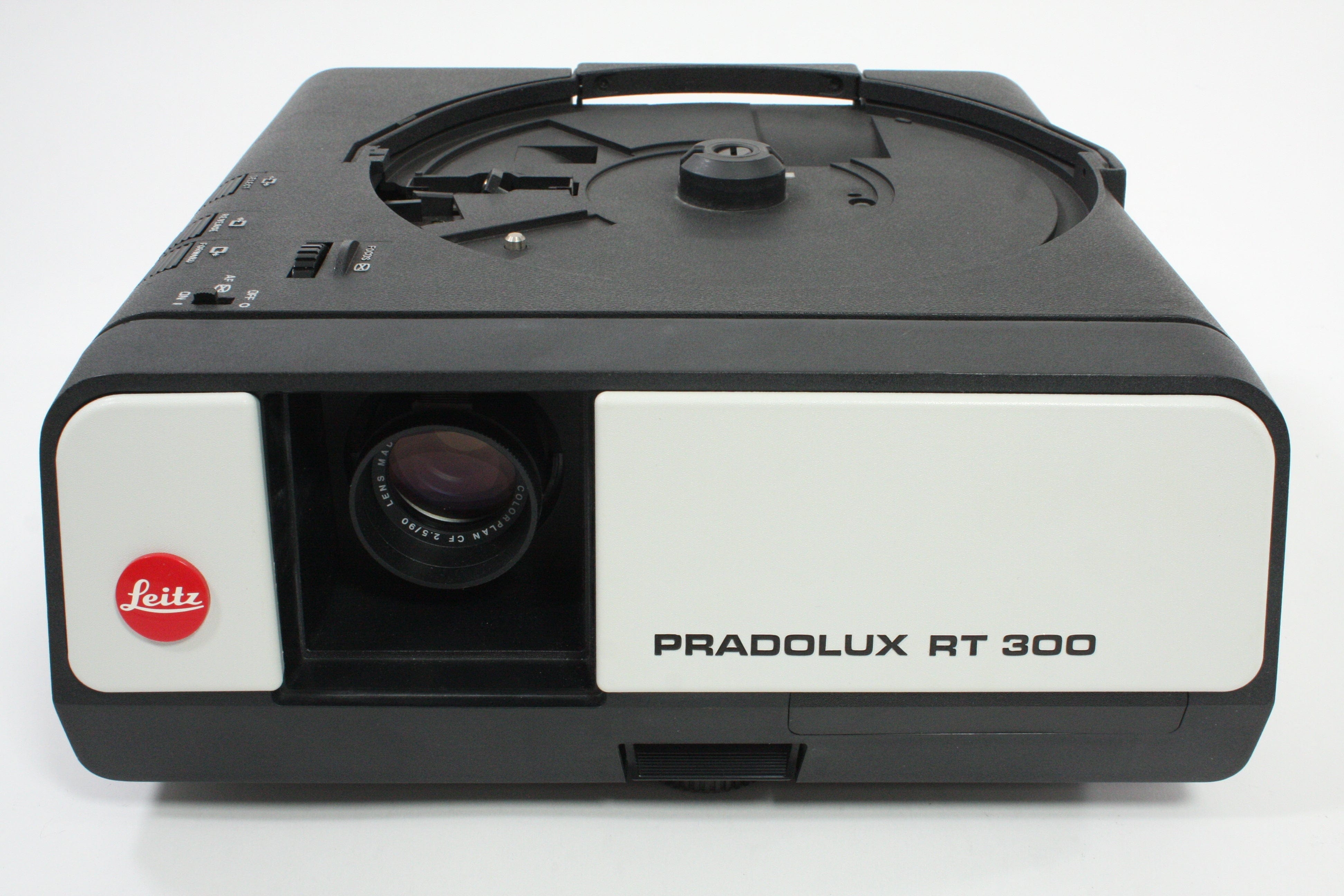 Leitz Pradolux RT300 Slide Projector
