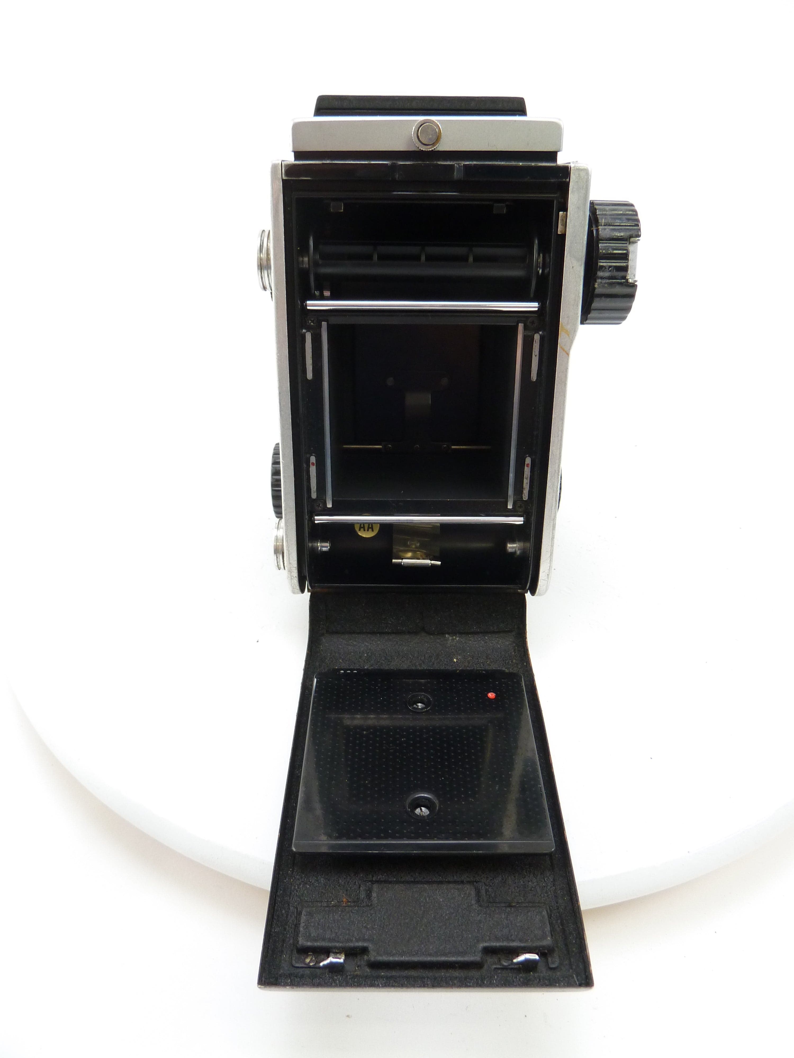 Mamiya C220 Camera Body Only