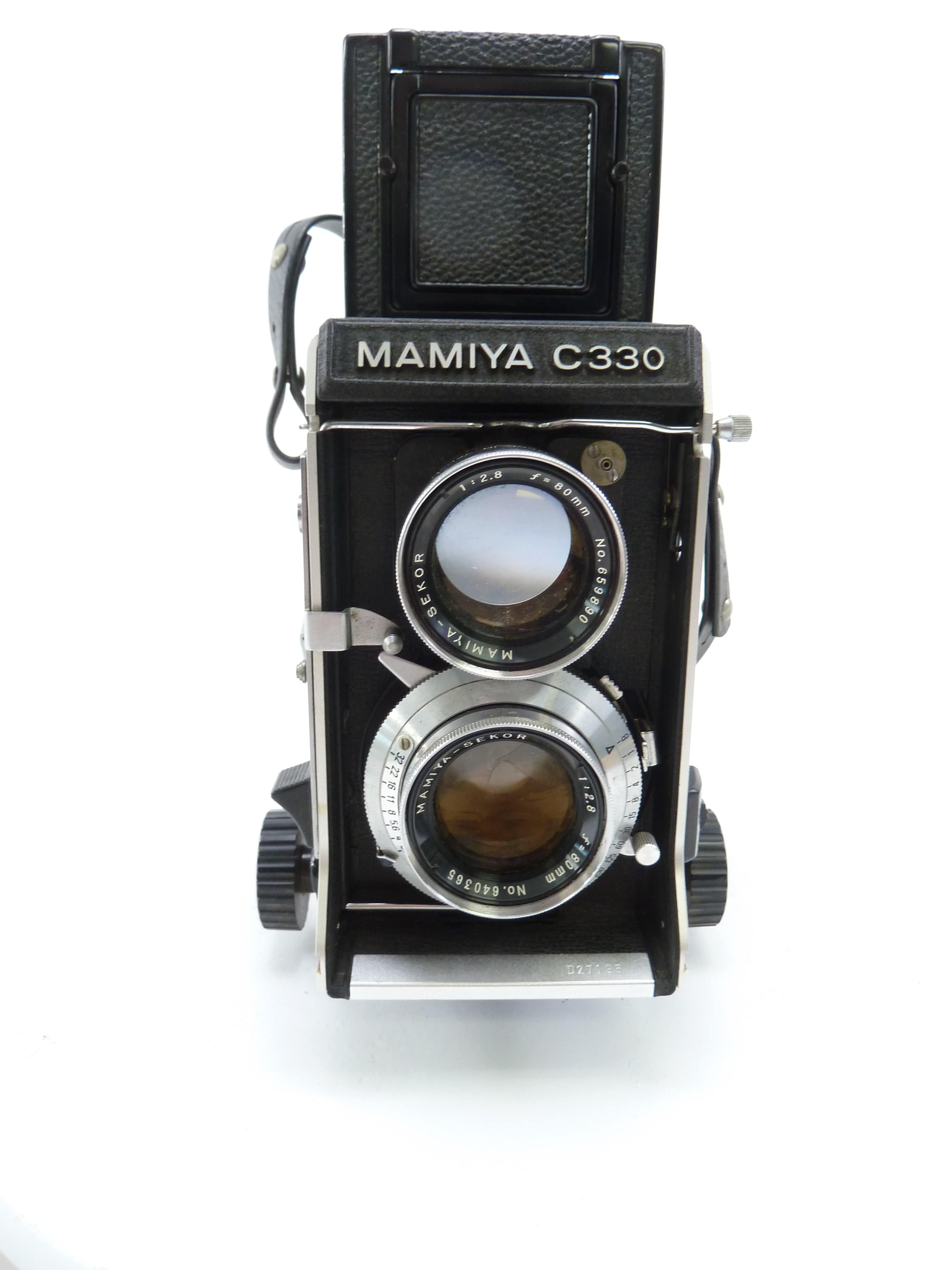 Mamiya C330 Kit with 80MM F2.8 Lens and Waist Level Finder