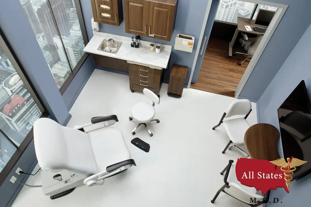 MIDMARK 626 BARRIER-FREE EXAMINATION CHAIR WITH IQ Scale