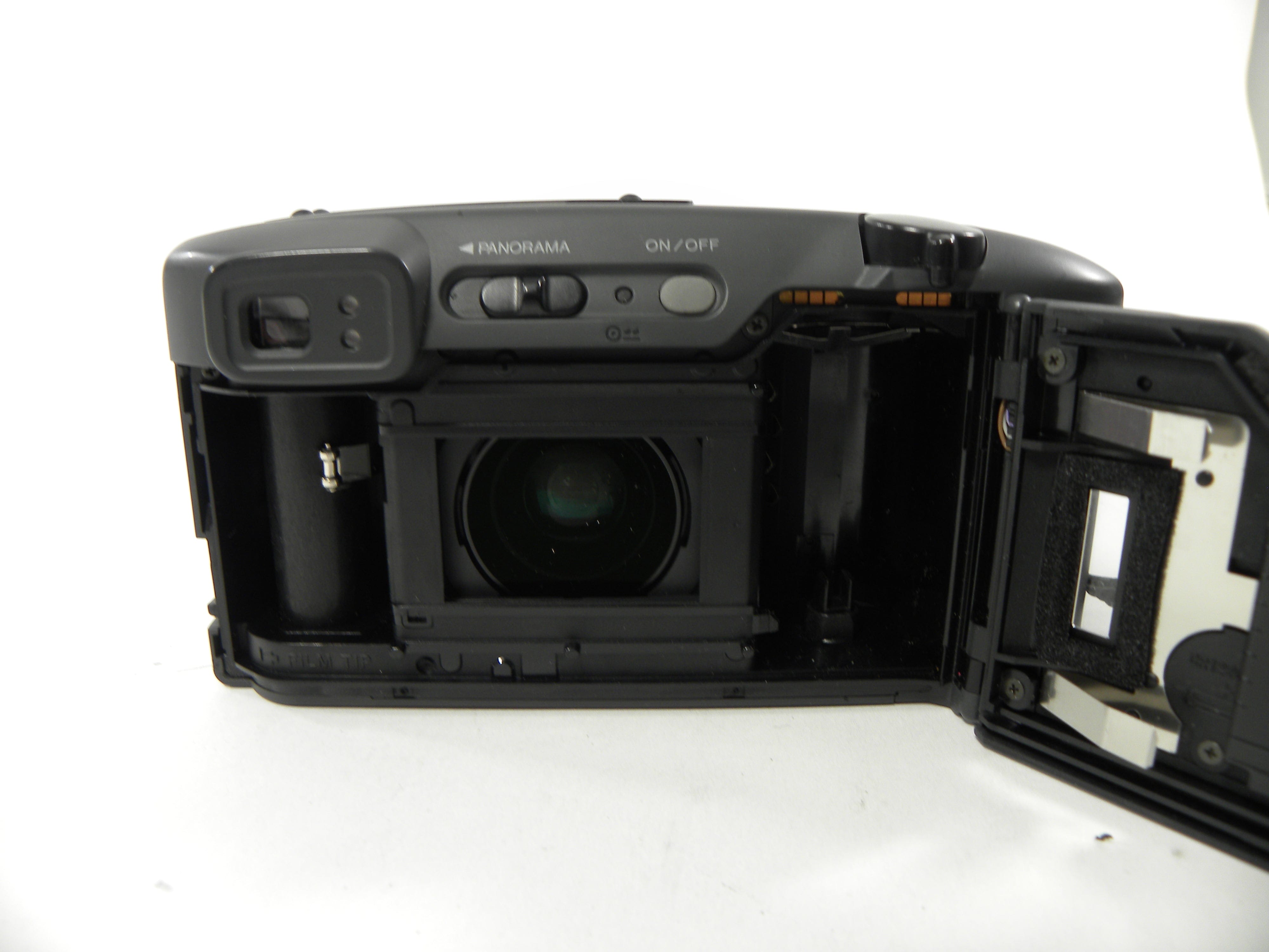 Minolta Freedom Zoom 140ex Panorama Date 35mm Camera