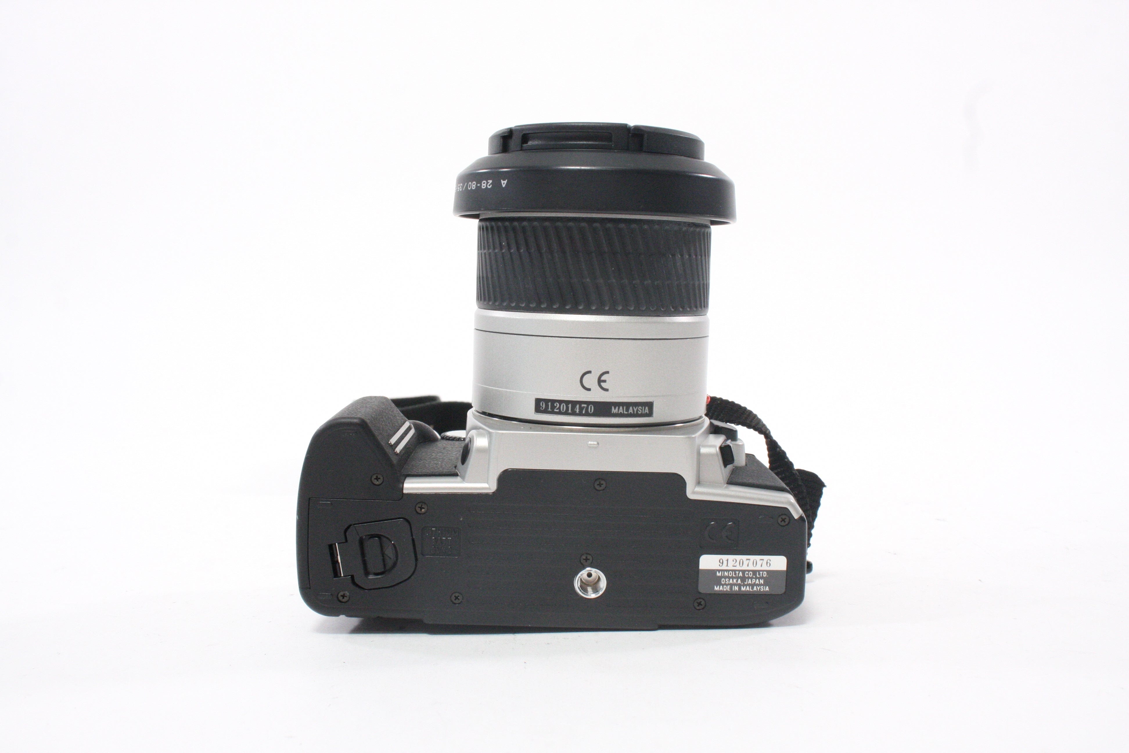 Minolta Maxxium 5 35mm Camera with 28-80mm f/3.5-5.6 AF D Lens