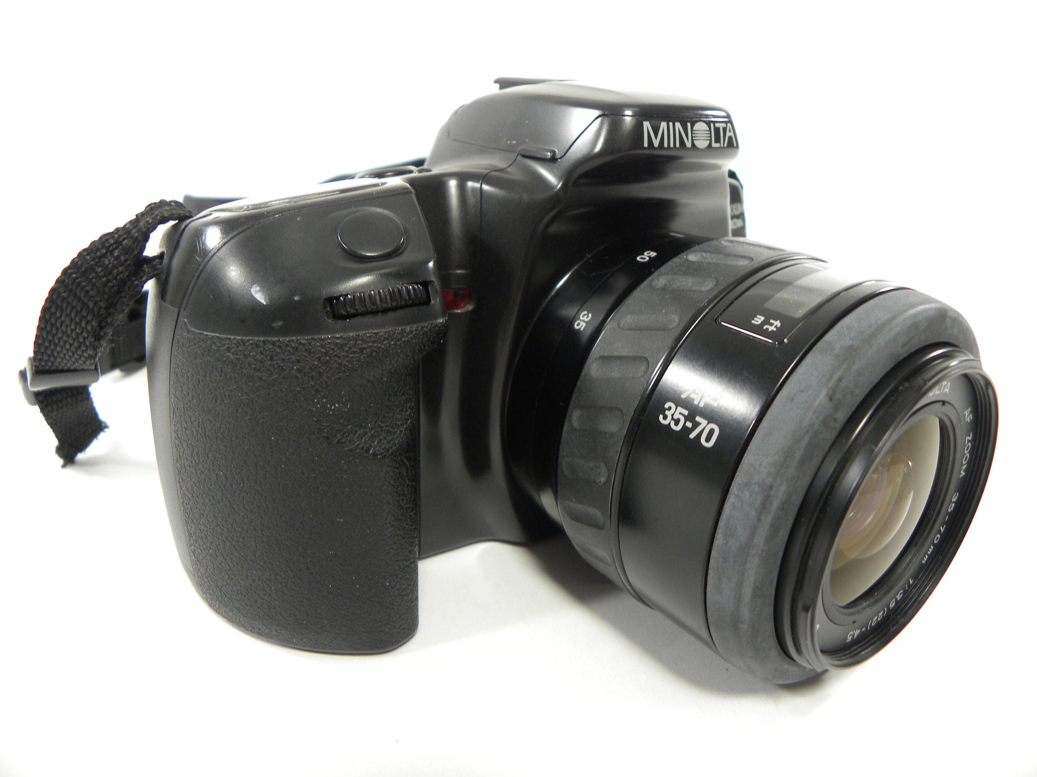 Minolta Maxxum 400si 35mm SLR w/AF 35-70mmf3.5-4.5