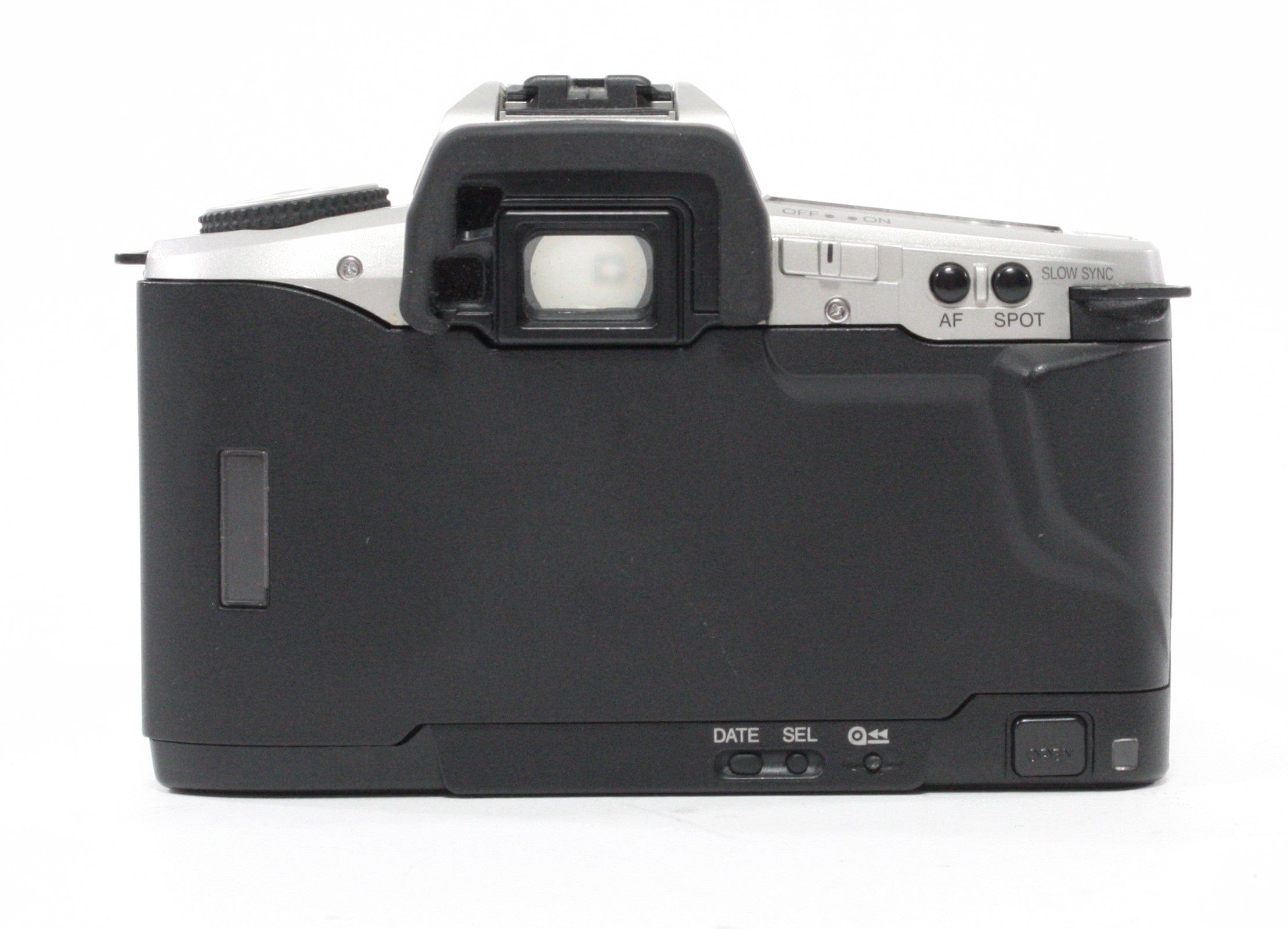 Minolta Maxxum 5 with Tamron AF 35-90mm f/4-5.6 lens