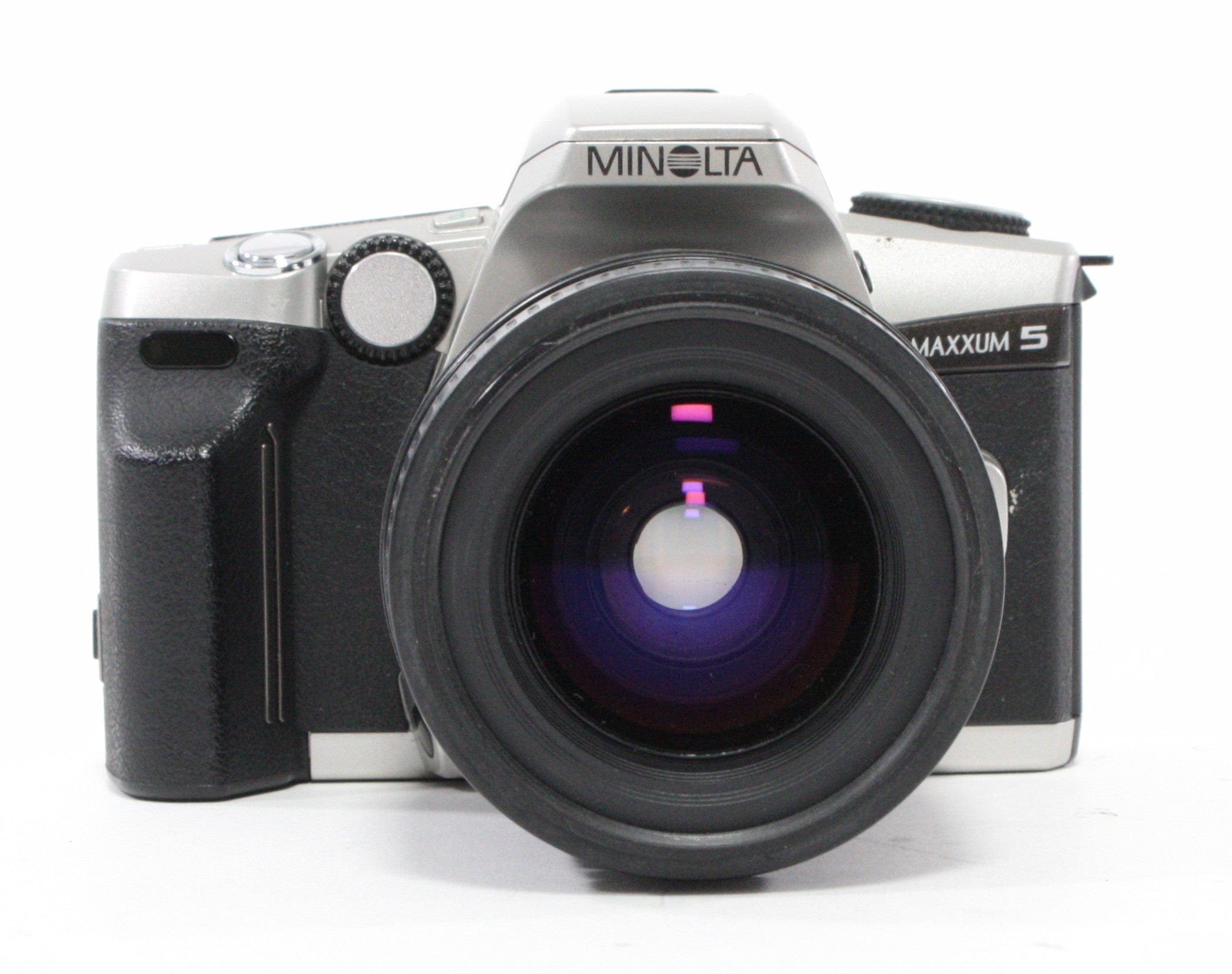 Minolta Maxxum 5 with Tamron AF 35-90mm f/4-5.6 lens