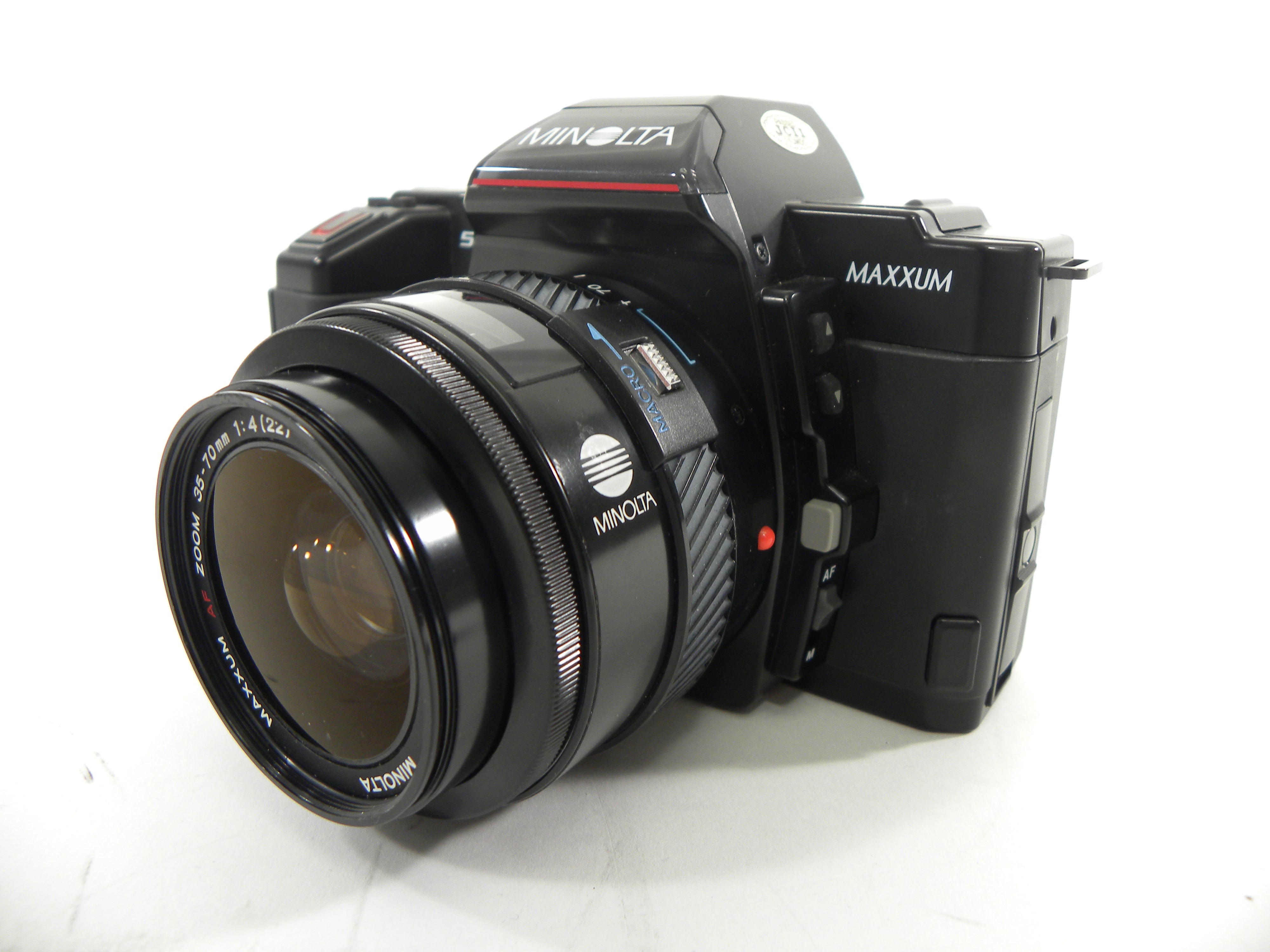 Minolta Maxxum 5000 AF 35mm SLR w/Maxxum AF 35-70mm f4